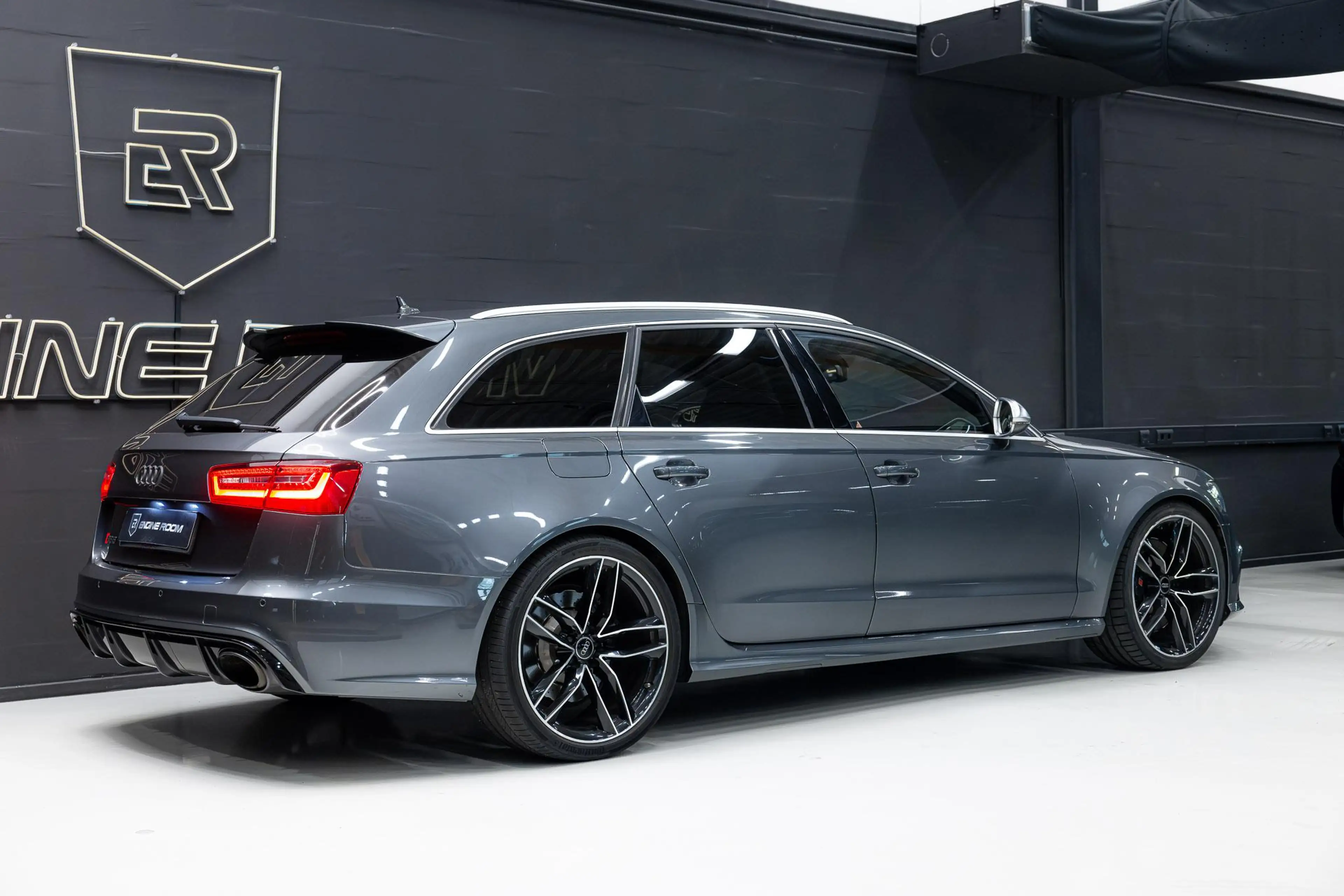 Audi RS6 4.0 TFSI RS 6 quattro Pro Line Plus Milltek | CARB — photo 13