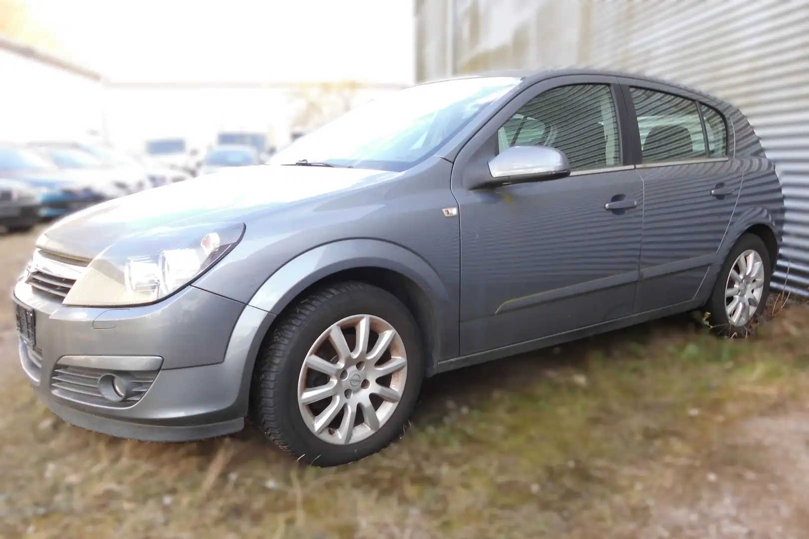 Opel Astra 1.6 Twinport Elegance Ohne Tüv Grau - 2