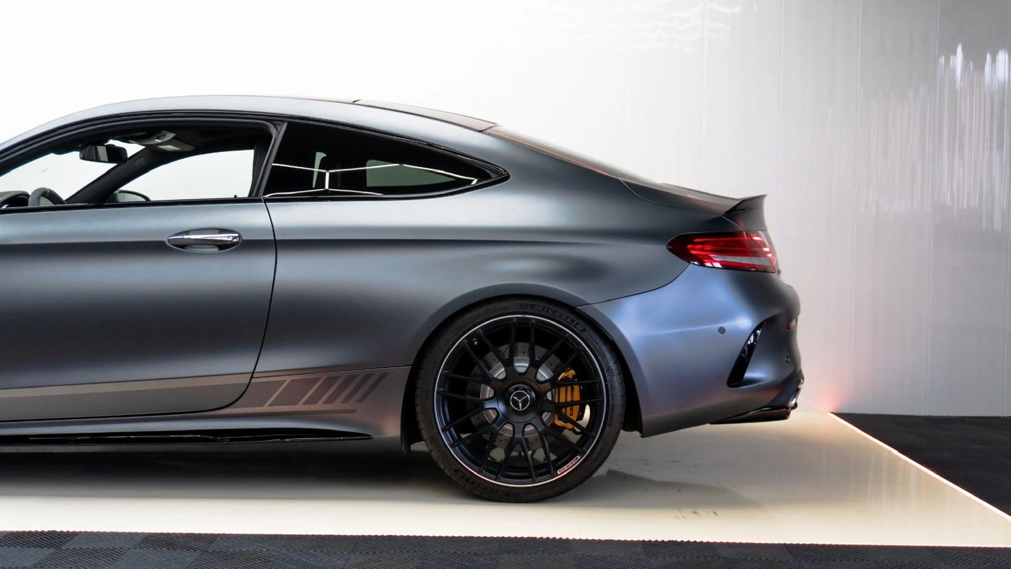 Mercedes-Benz C 63 AMG EDITION 1 COUPE KERAMIK/360/PAGA/PANO/ — photo 10