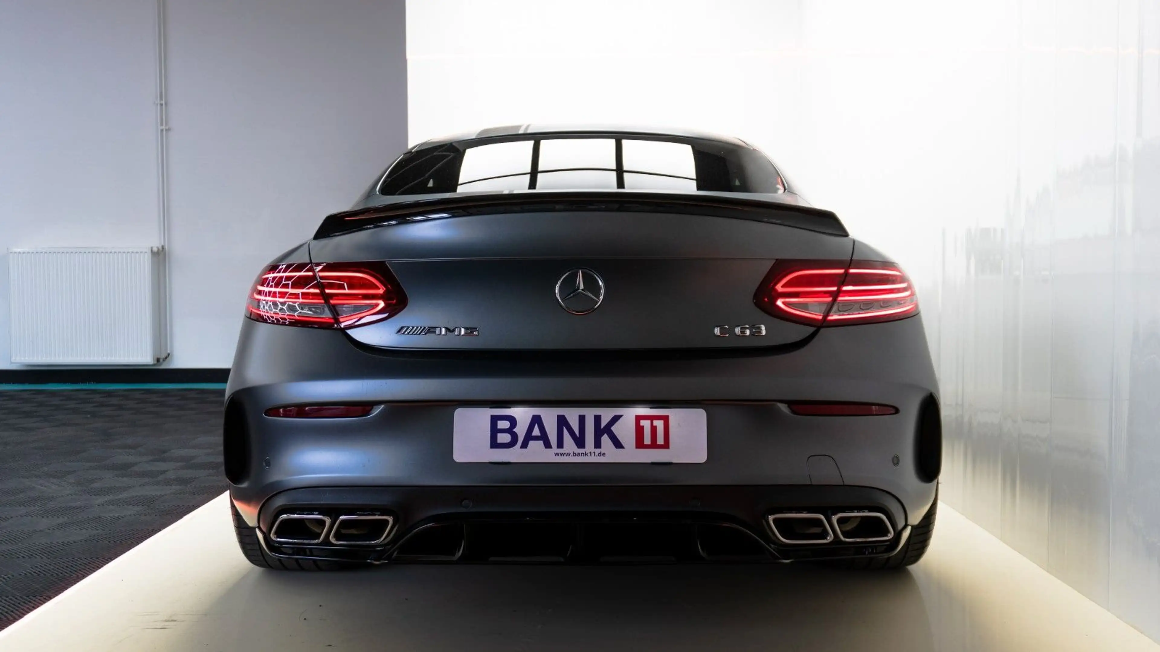 Mercedes-Benz C 63 AMG EDITION 1 COUPE KERAMIK/360/PAGA/PANO/ — photo 8