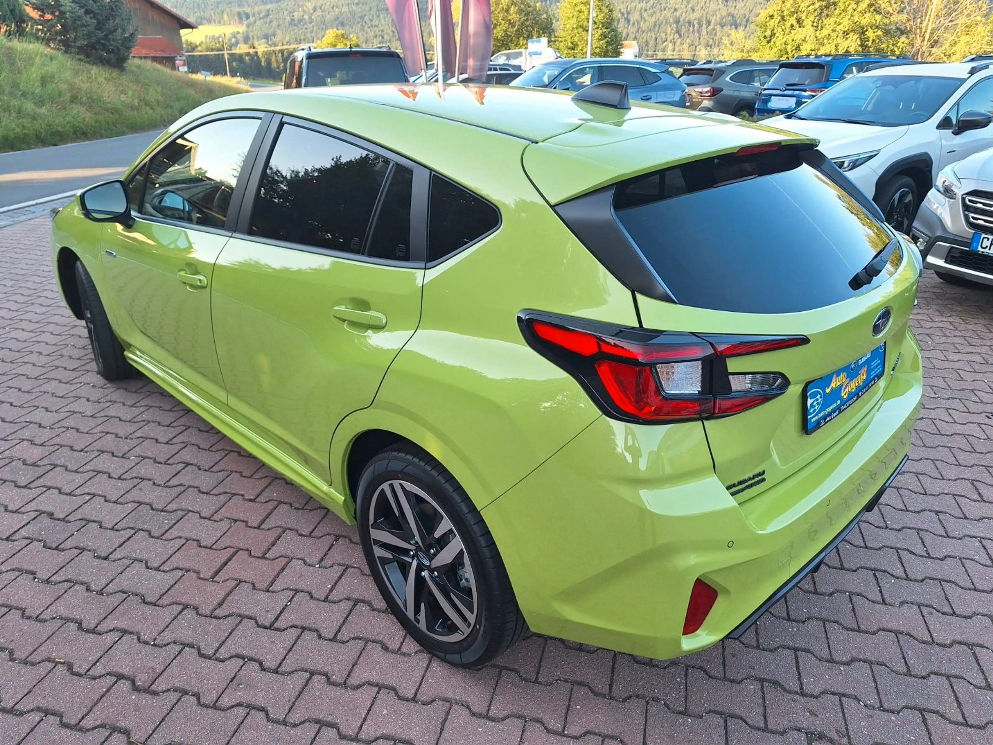 Subaru Impreza 2.0ie Trend Lineartronic — photo 12