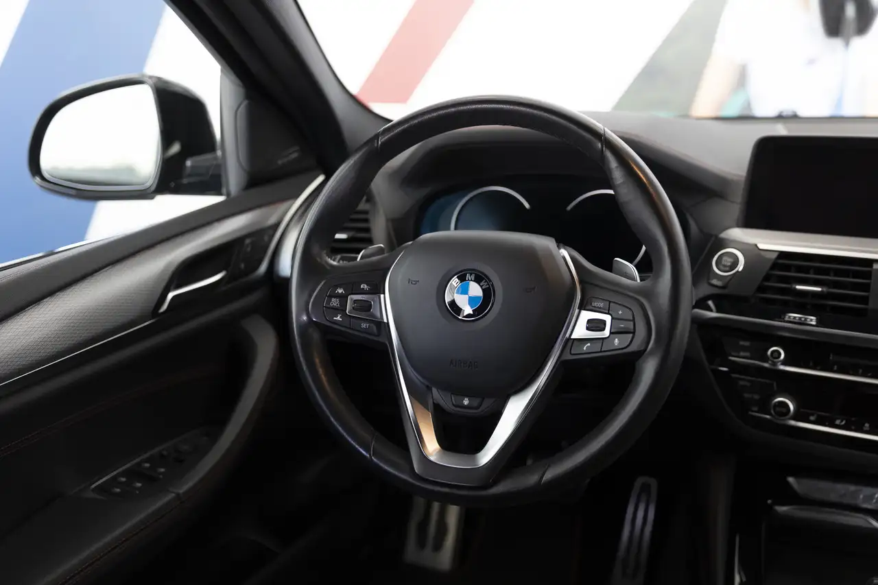 BMW X4 снимка BMW X4