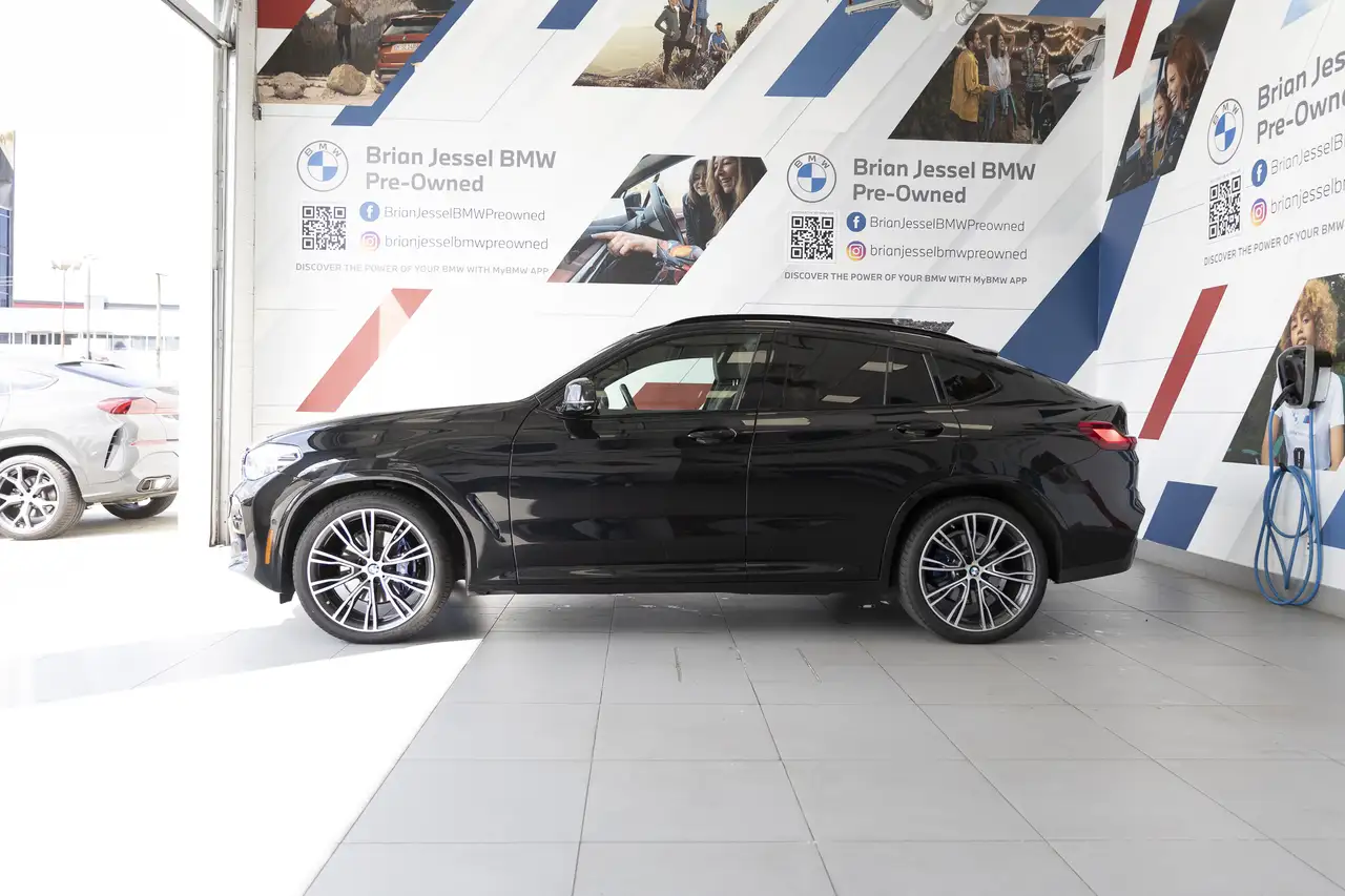 BMW X4 снимка BMW X4