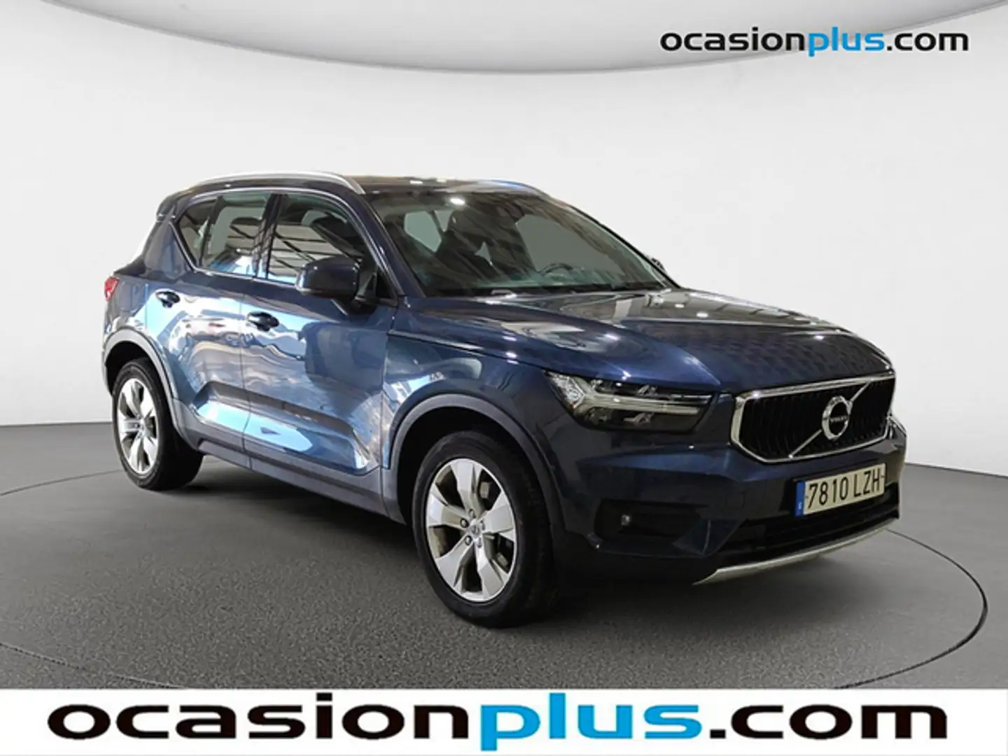 Volvo XC40 B4 Momentum Pro AWD Aut. Blau - 2