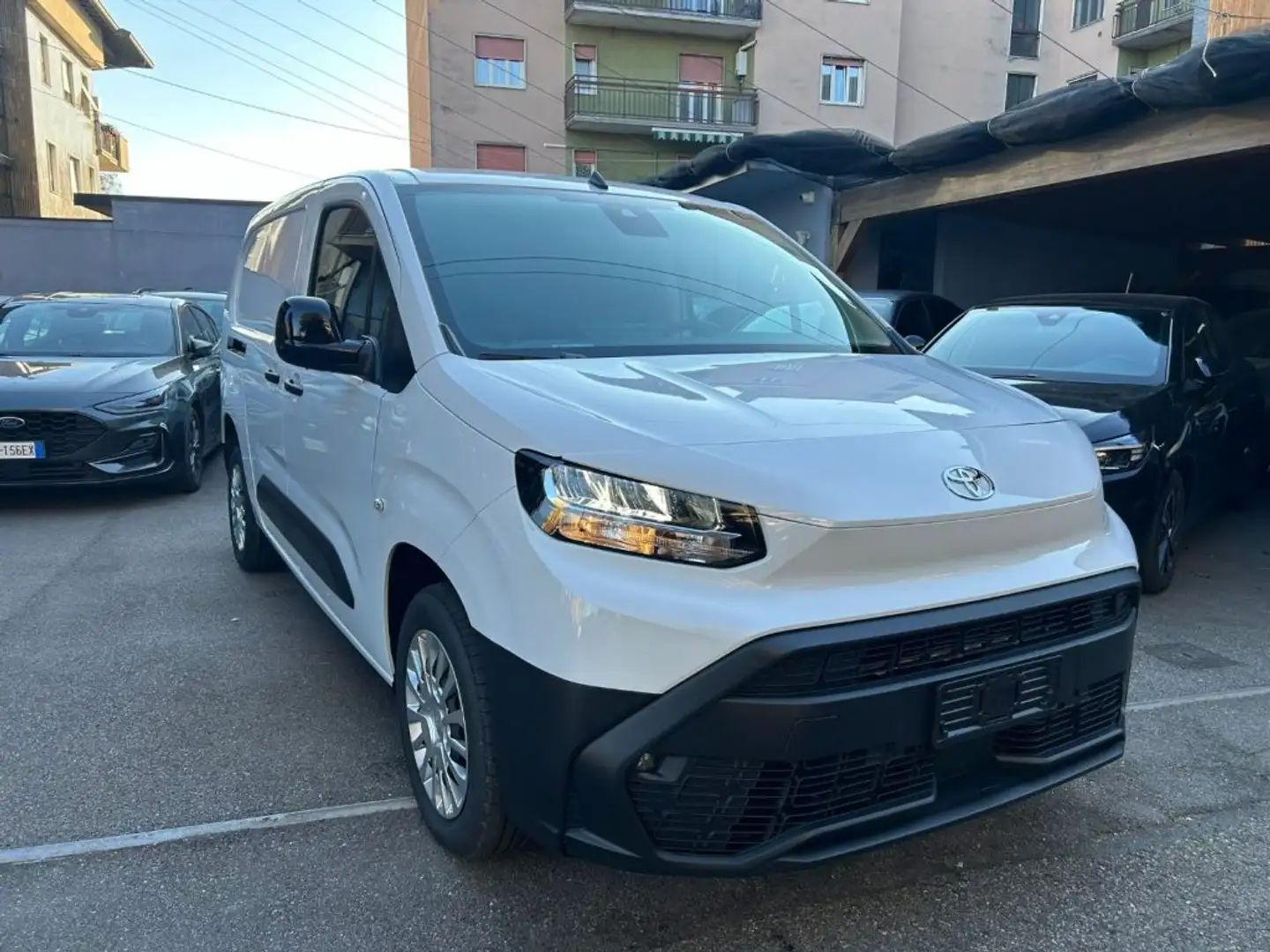 Toyota Proace City 1.5D 100 CV PL 4p. Comfort PASSO LUNGO Blanc - 1