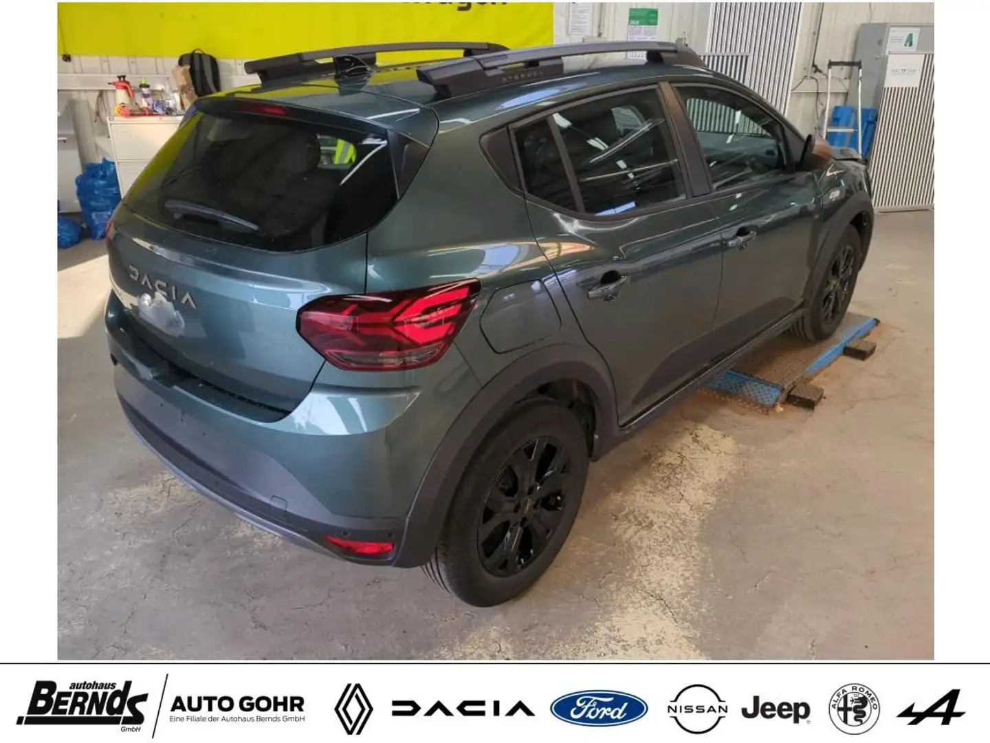 Dacia Sandero Stepway ECO-G 100 Extreme+  SITZHEIZUNG NAVI PDC Vert - 2