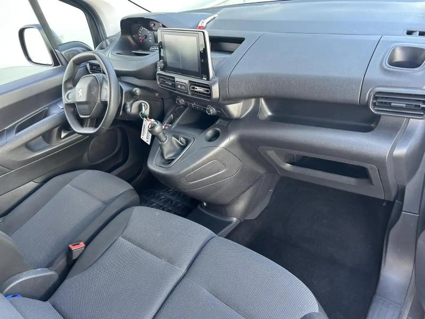 Peugeot Partner V Pro Gris - 2