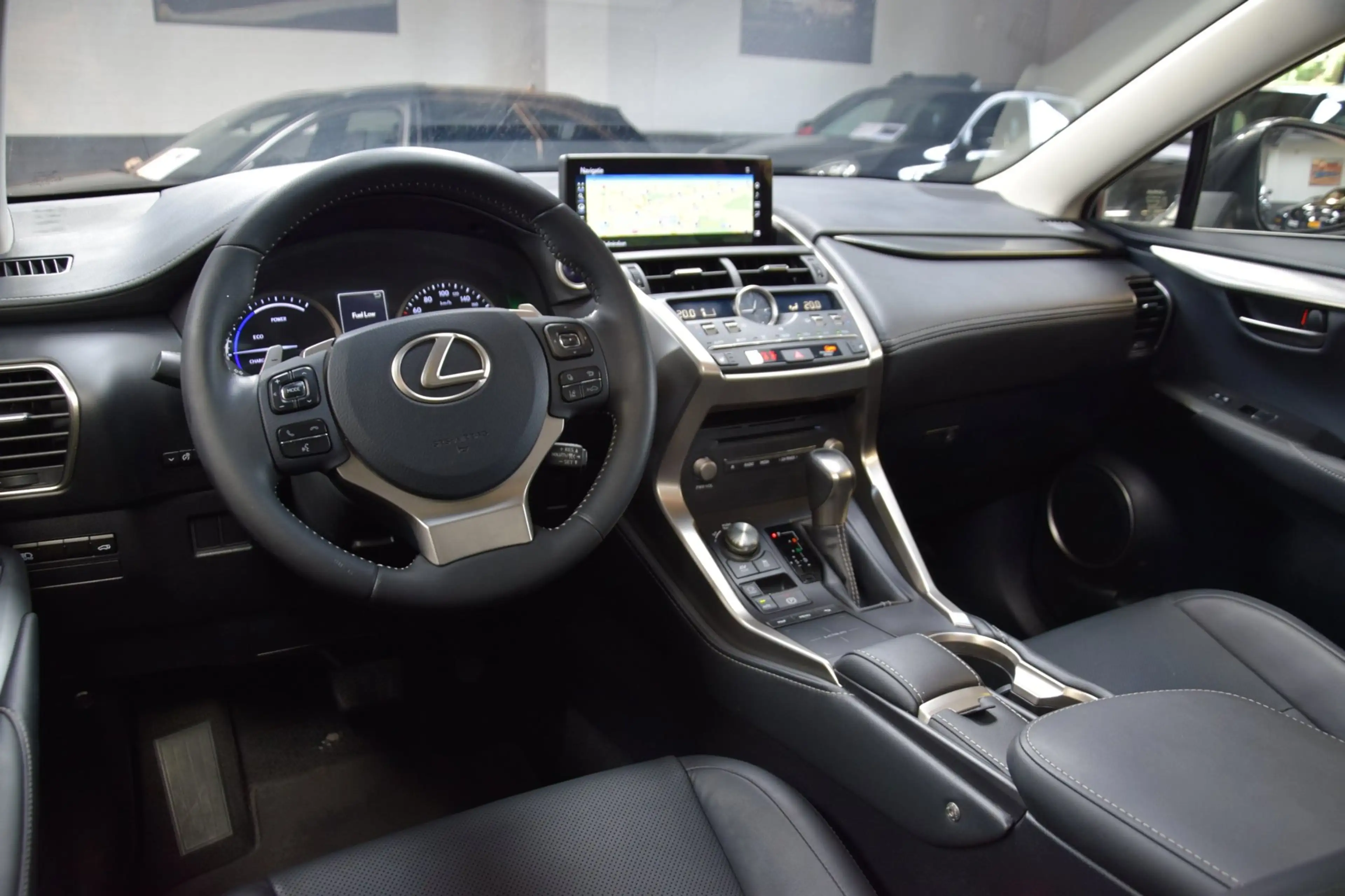 Lexus NX 300h AWD Business Line|Navi|Panoramadak|Leder| — photo 3