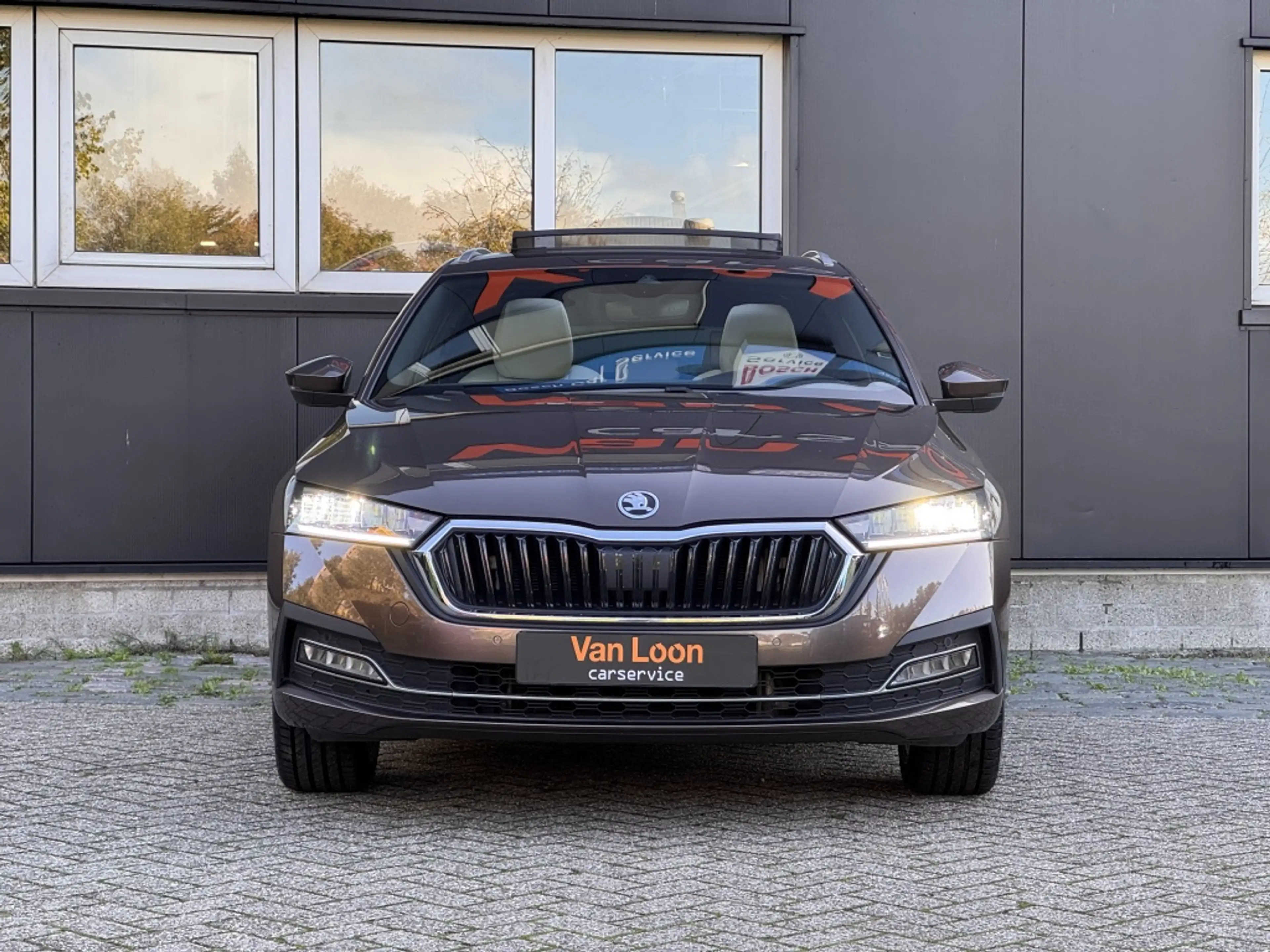 Skoda Octavia Combi 1.4 TSI iV BnsEd/Camera/HeadUp/Stoel+StuurVe — photo 4