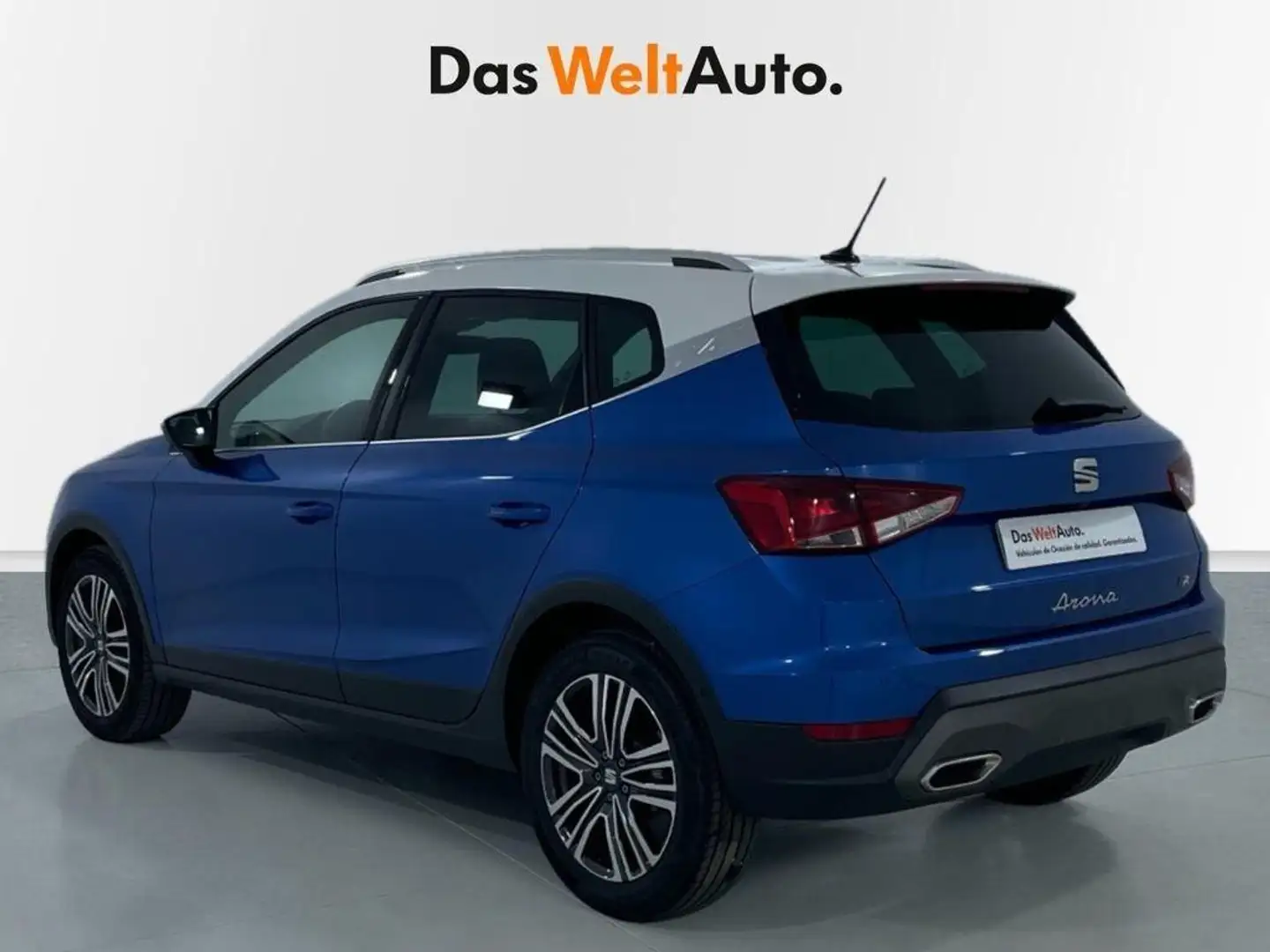 SEAT Arona 1.0 TSI S&S FR XM 110 Kék - 2