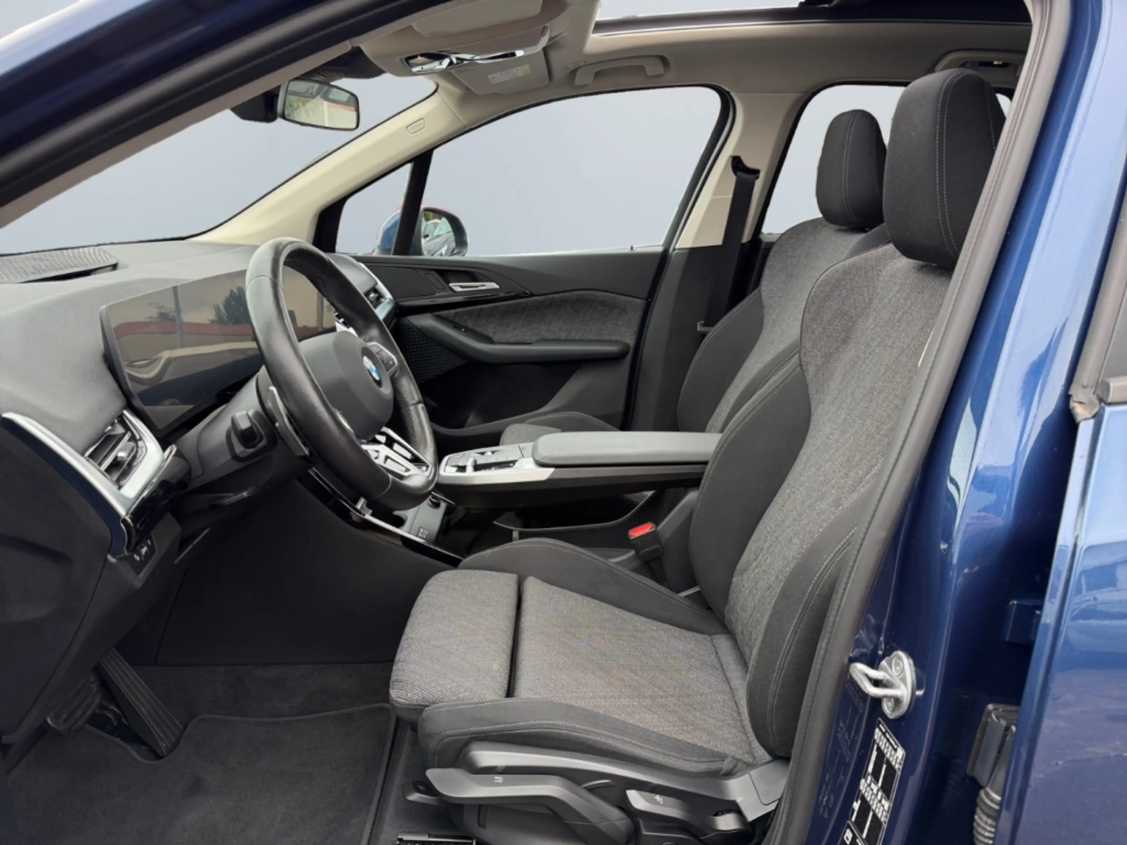 BMW 223 Active Tourer i xDrive *Sportsitze*Pano*AHK* — photo 12