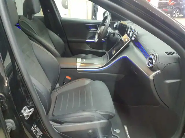 Mercedes-Benz C-Class view 7