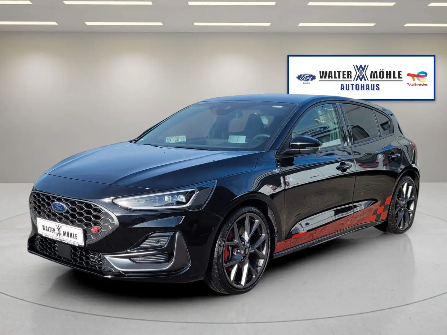 Ford Focus Lim. ST X 2.3l *LED FP HUD PSD B&O WP ACC* Schwarz - 1