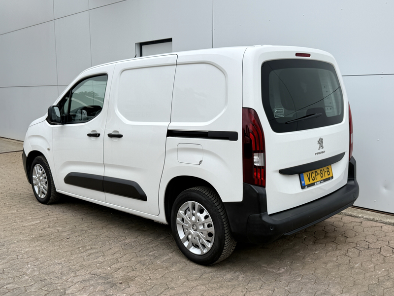 Peugeot Partner 1.5 130PK Automaat L1 Dubbele Schuifdeuren Climate — photo 3