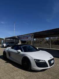 Spyder 5.2 V10 quattro r-tronic