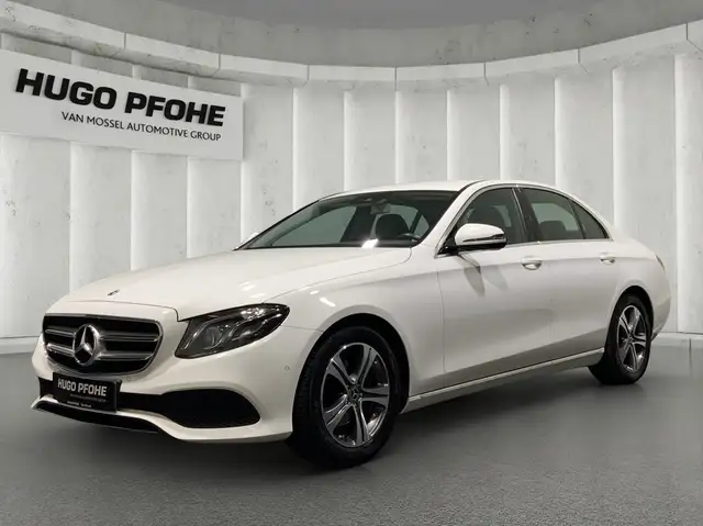 Mercedes-Benz E 200 d Avantgarde | AHK | NAVI | LEDER | MULTI BEAM