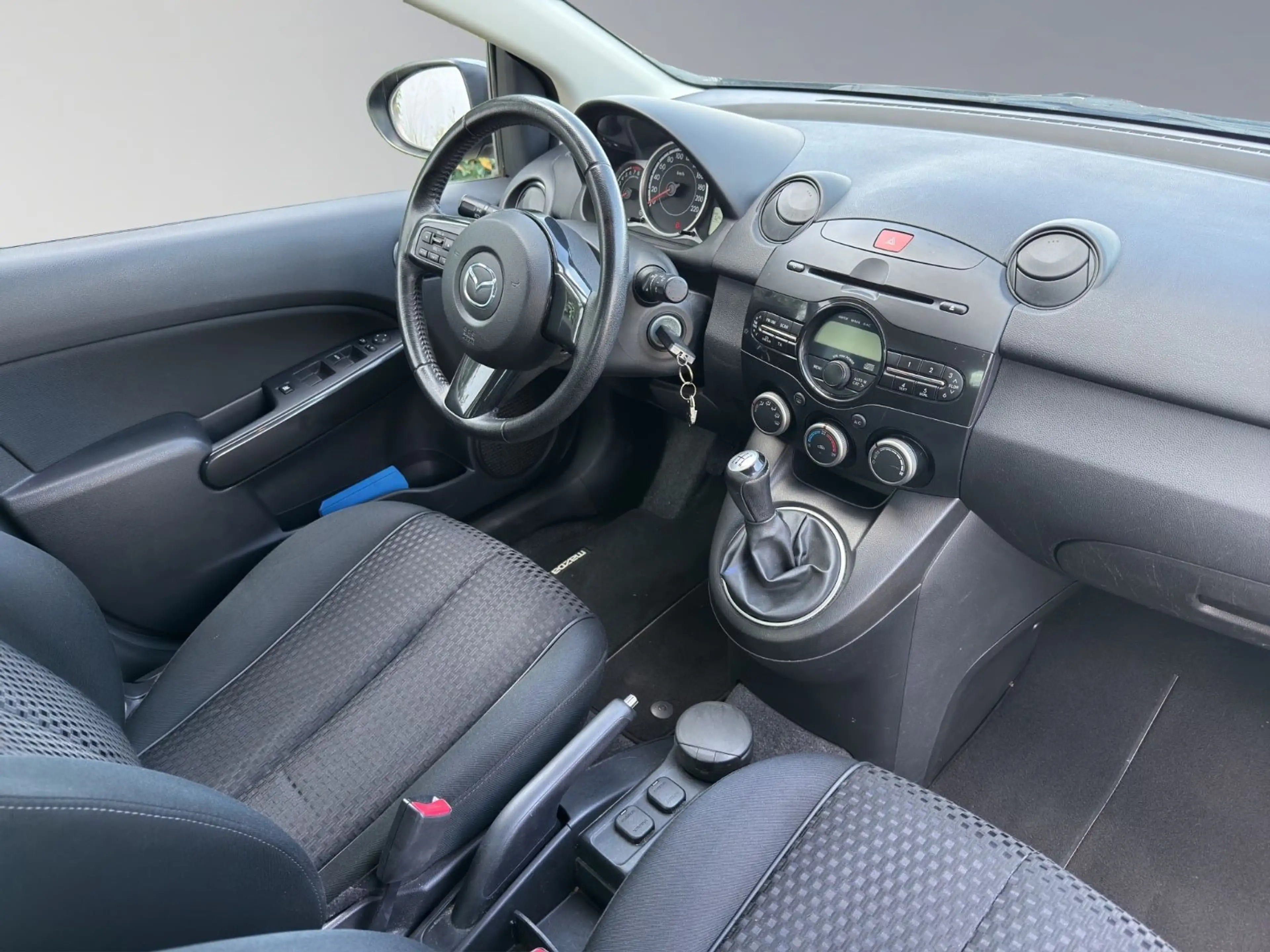 Mazda 2 Lim. 1.3 Sendo SHZ KLIMA PDC — photo 15