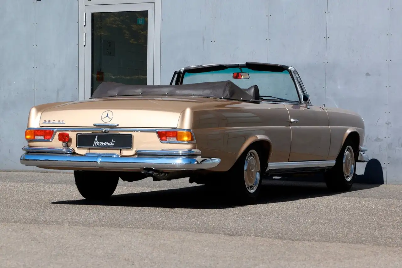 Mercedes-Benz 280 SE Cabriolet, komplett restauriert, foto 12