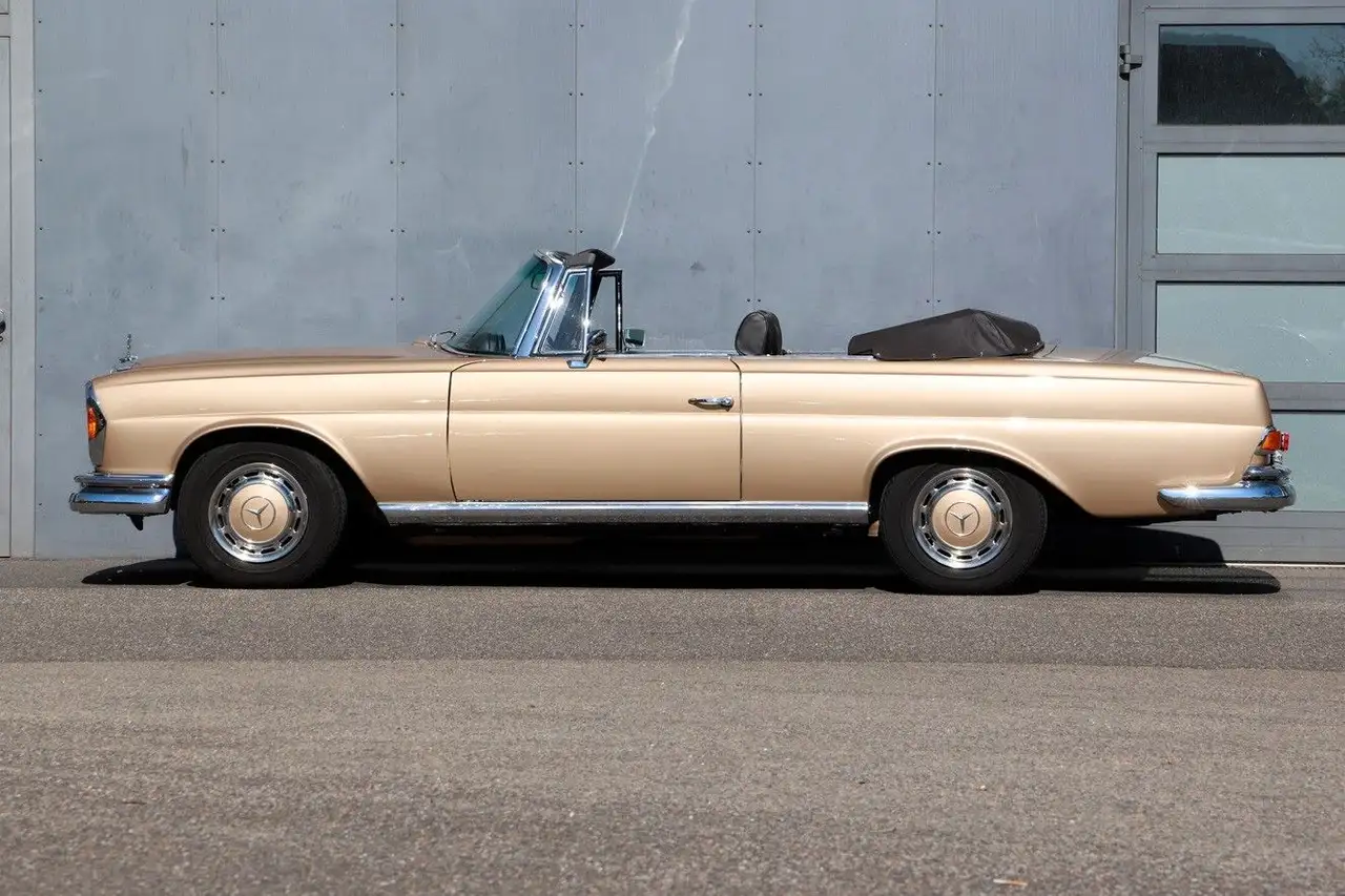 Mercedes-Benz 280 SE Cabriolet, komplett restauriert, foto 8