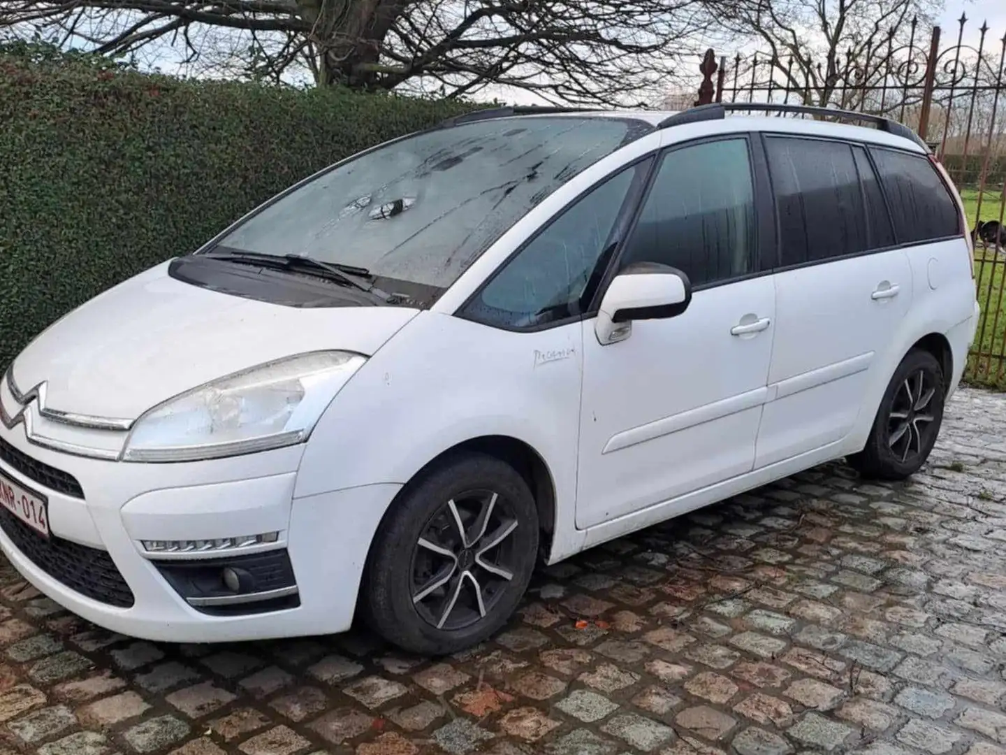 Citroen C4 Picasso C4 Picasso 1.6 e-HDi FAP EGS6 Black Top Wit - 1