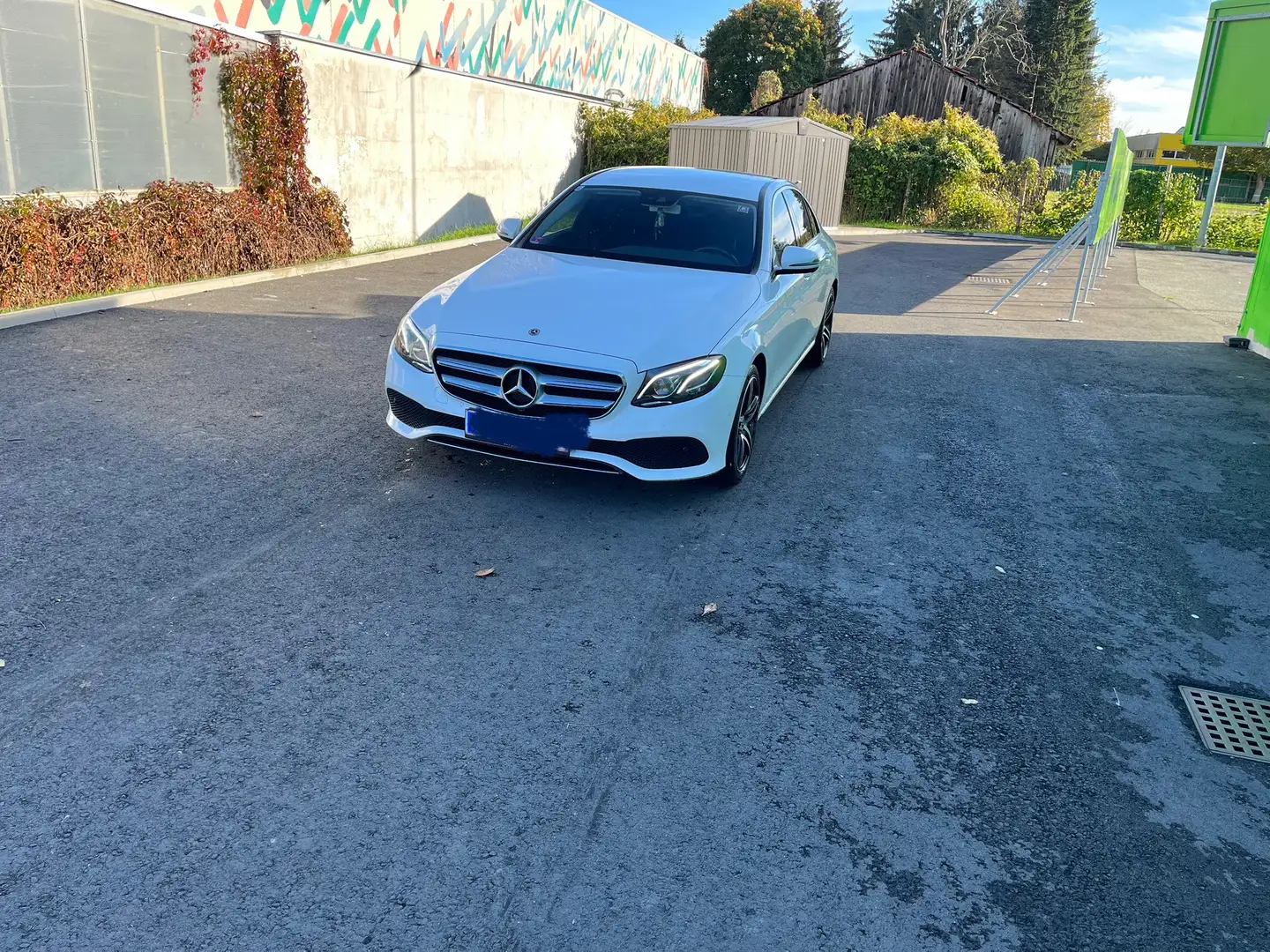 Mercedes-Benz E 220 d 9G-TRONIC Avantgarde - 2