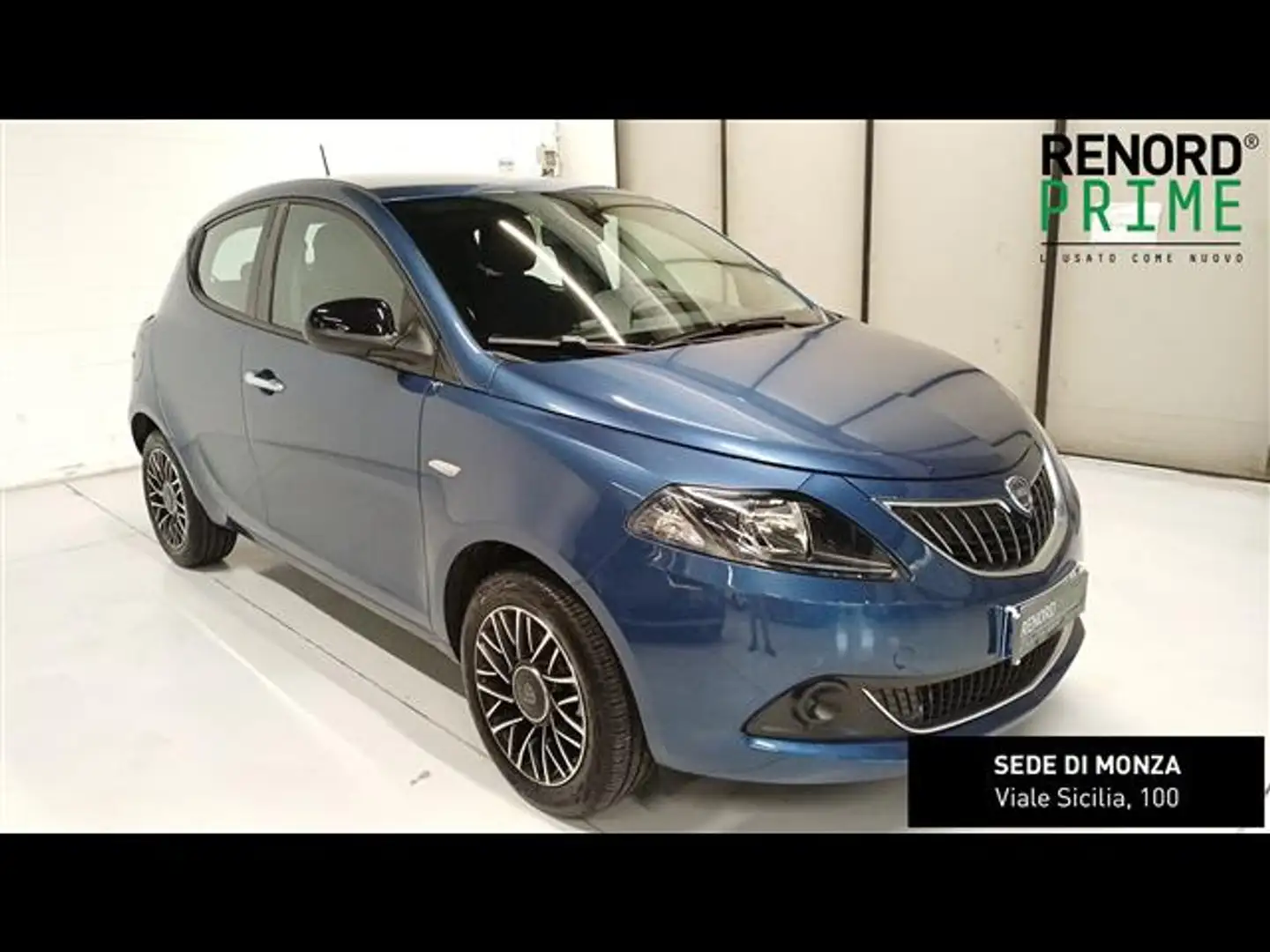 Lancia Ypsilon 1.0 firefly hybrid Silver Plus s&s 70cv Blu/Azzurro - 1