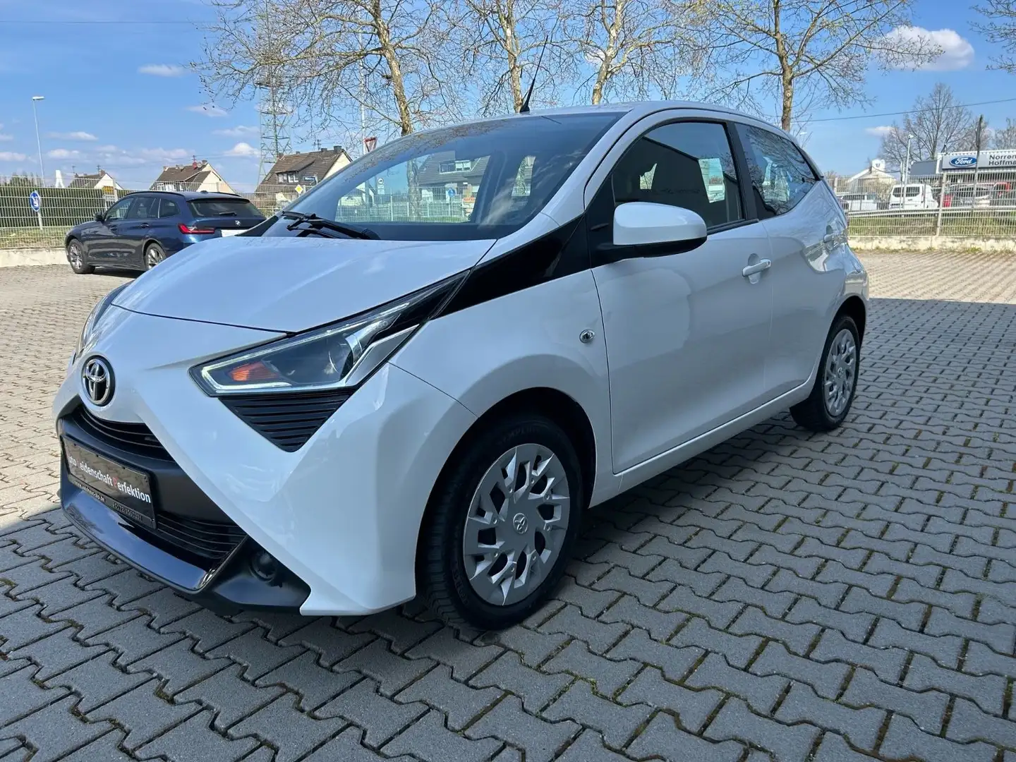 Toyota Aygo X AYGOx-play Klima*DAB*AppleCarPlay*Kamera*Sitzhzg Blanco - 2