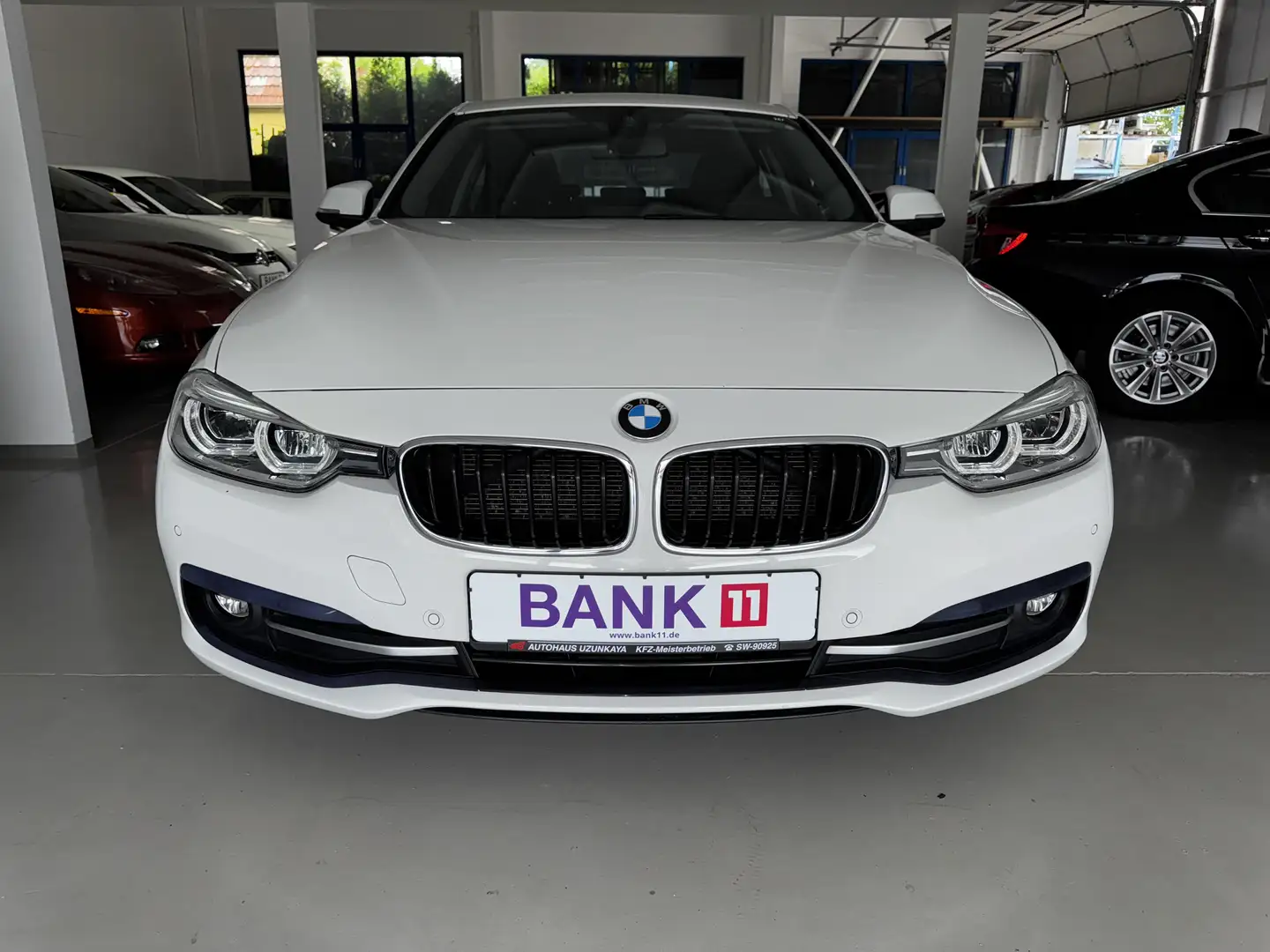 BMW 318 318 i Sport Line Blanc - 2