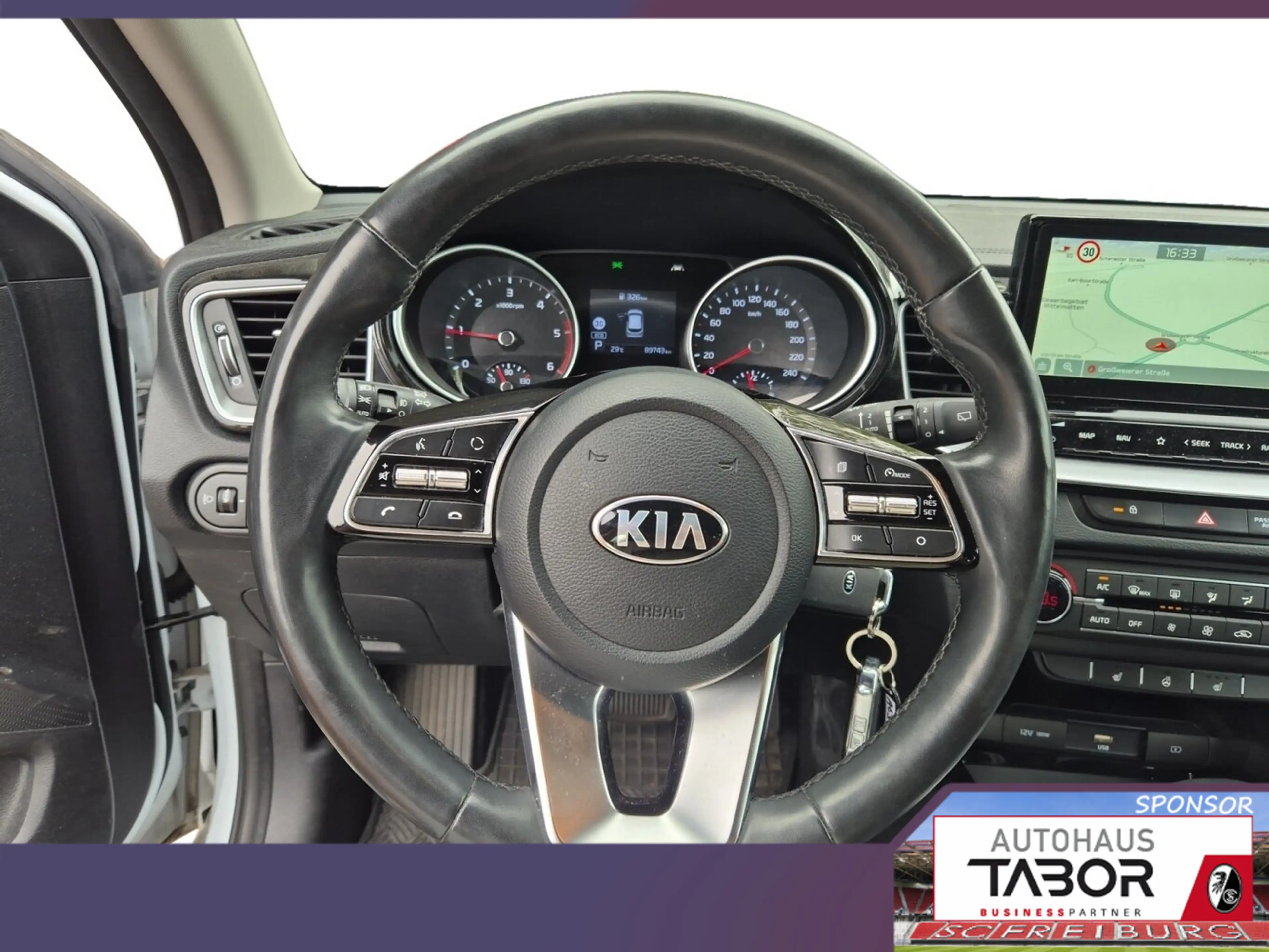 Kia Ceed / cee'd 1.6 CRDi 136 DCT Mild Hybrid Vision Nav — photo 7