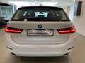 BMW 318 iA Touring Comf. LC+ ParkAss Alarm Temp. SHZ Weiß - thumbnail 4