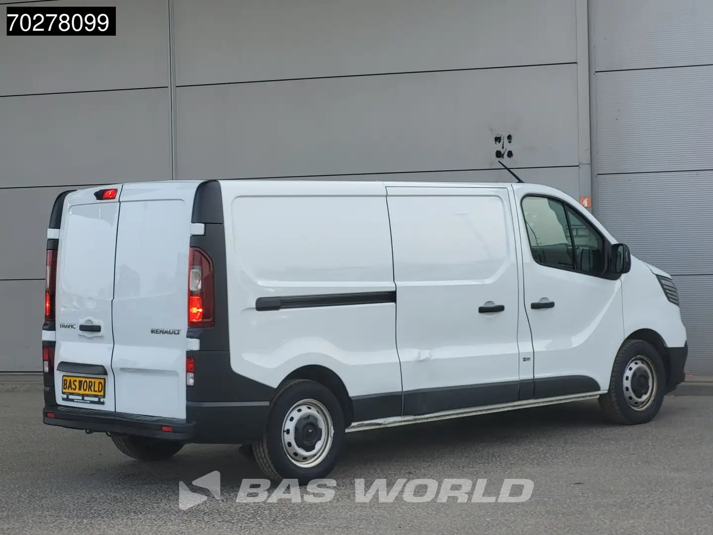 Renault Trafic 130pk L2H1 Airco Cruise Parkeersensoren LED L2 6m3 Wit - 2