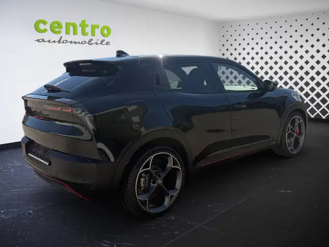 Alfa Romeo Junior view 5