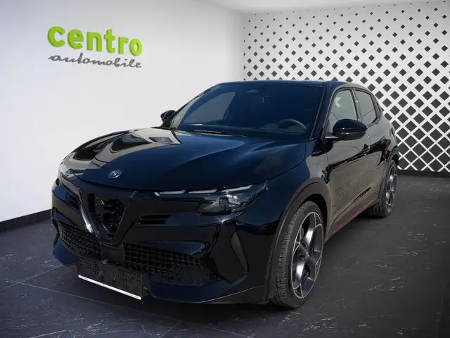 Alfa Romeo Junior main image