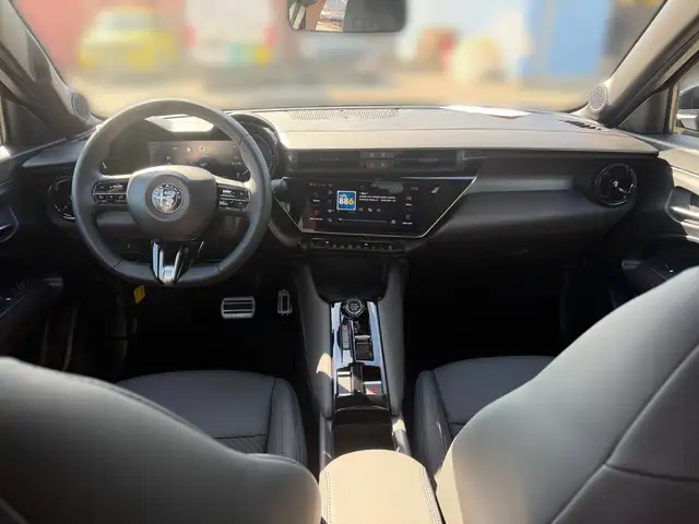 Alfa Romeo Junior view 8