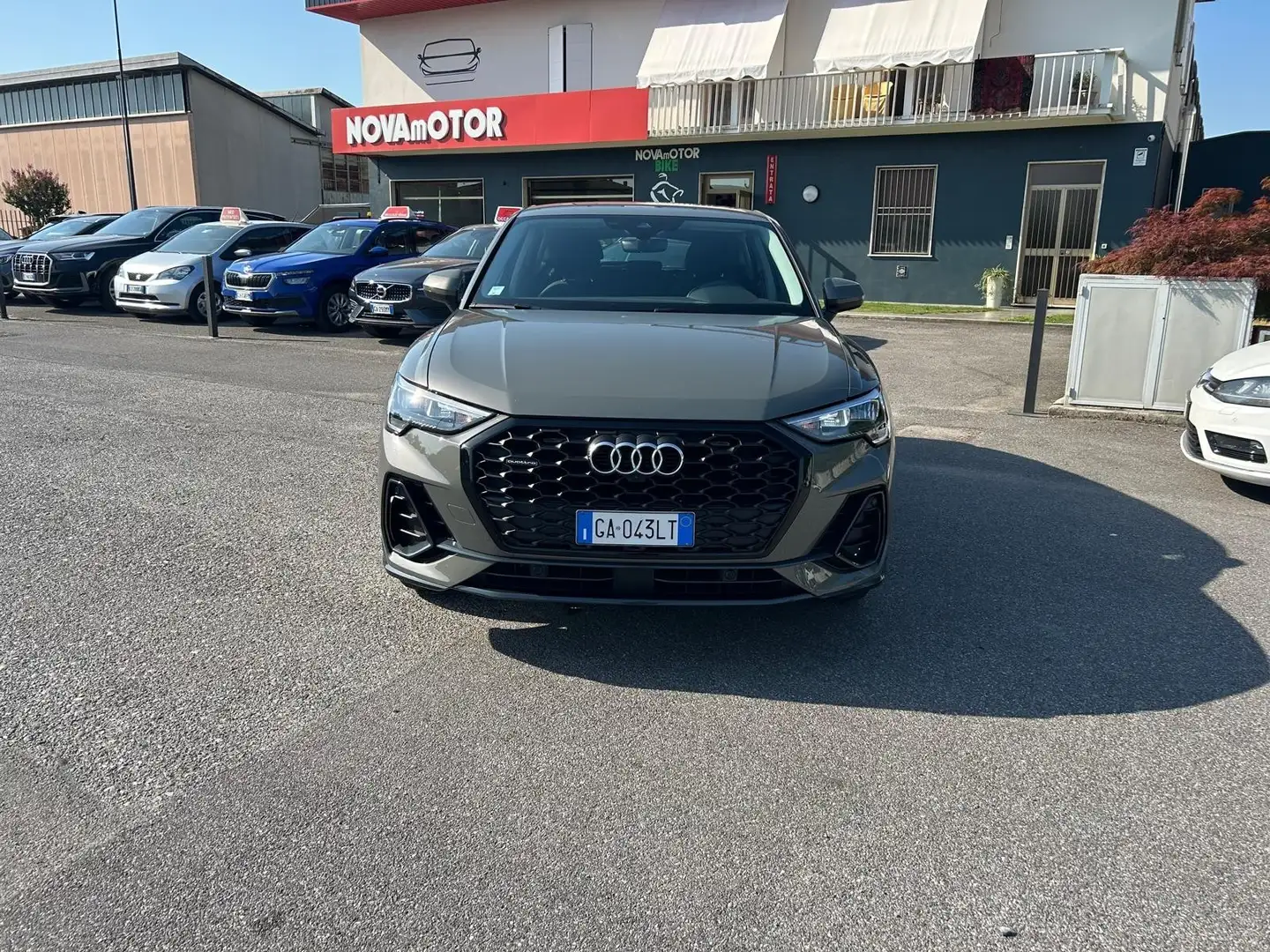 Audi Q3 Q3 Sportback Sportback 40 tdi quattro S-Tronik Grigio - 2