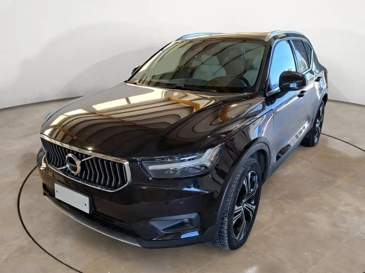 Volvo XC40 D3 Geartronic Inscription  3 ANNI DI GARANZIA KM Nero - 1