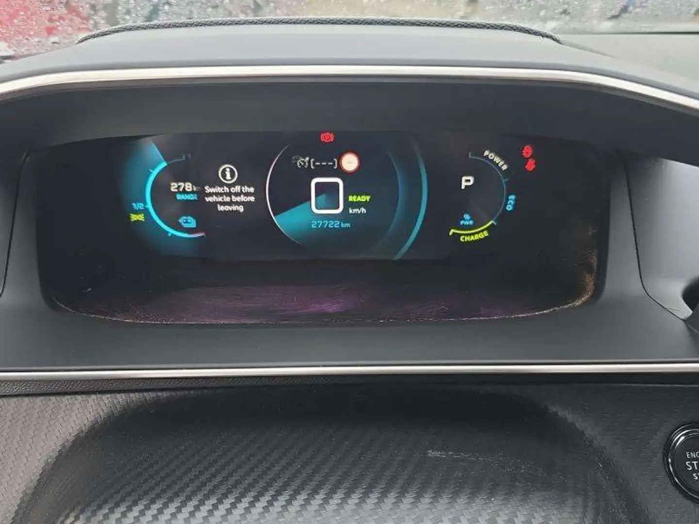 Peugeot e-2008 e-2008 136ch GT Gris - 2