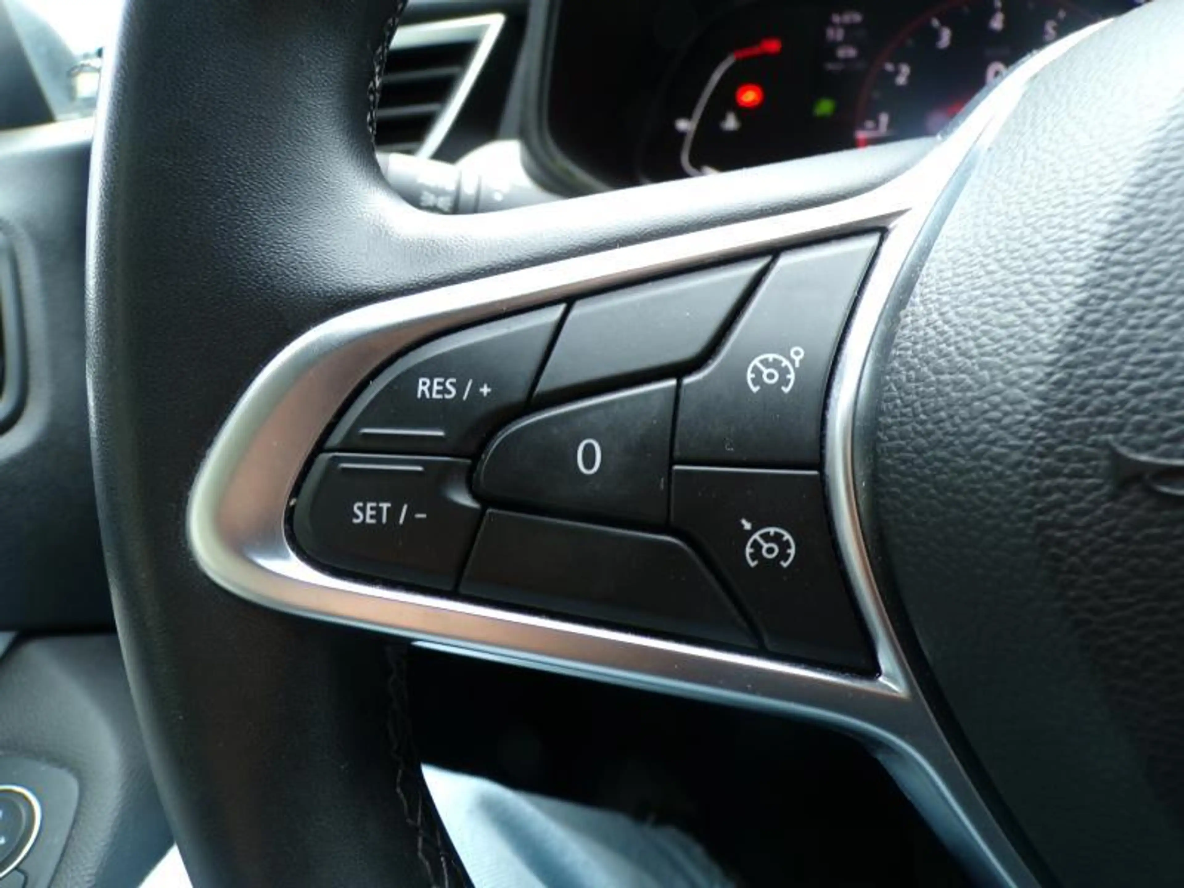 Renault Clio 1.0 91cv Gris 04/23 42.009km Airco GPS Camera — photo 15