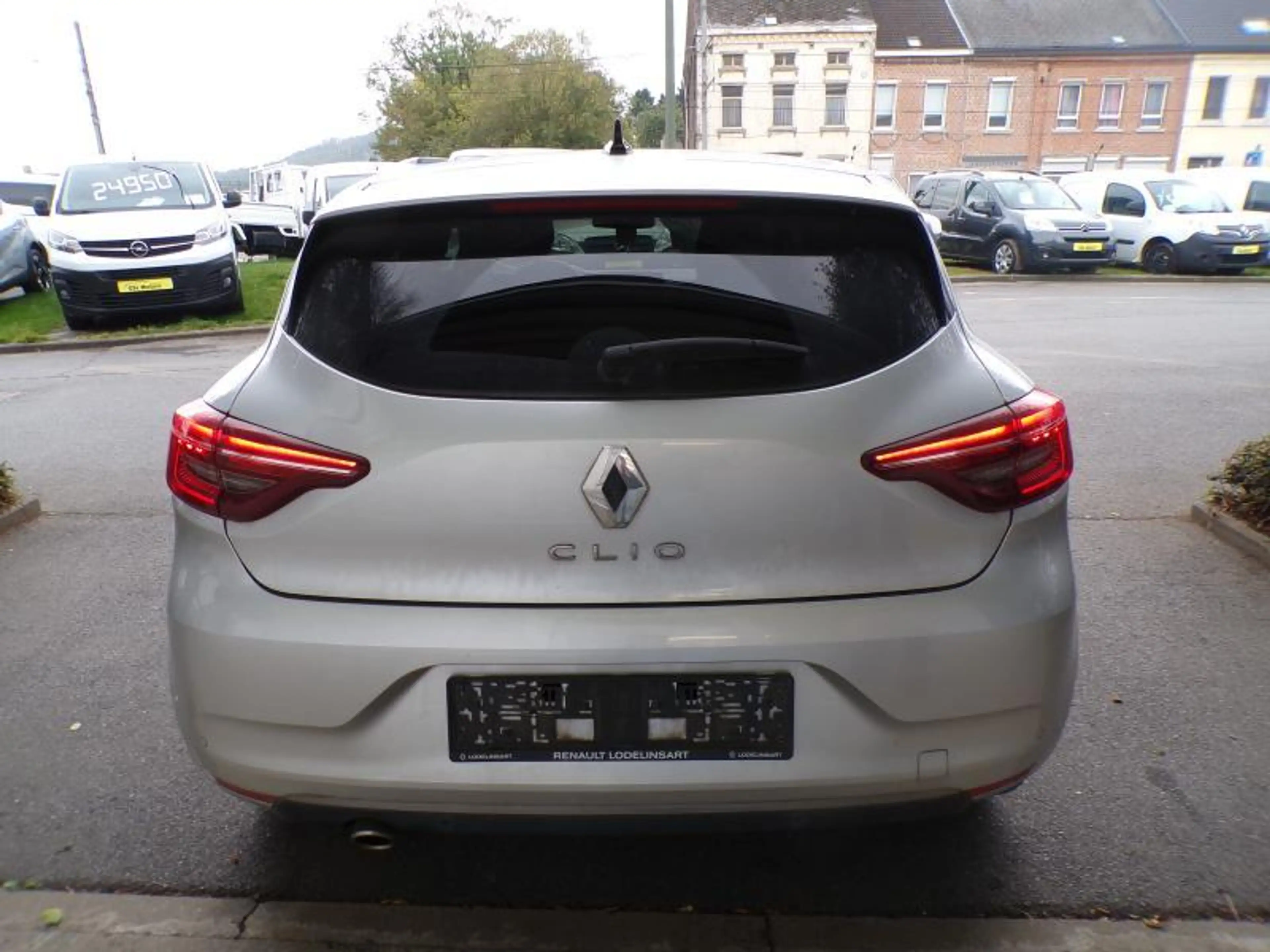 Renault Clio 1.0 91cv Gris 04/23 42.009km Airco GPS Camera — photo 5