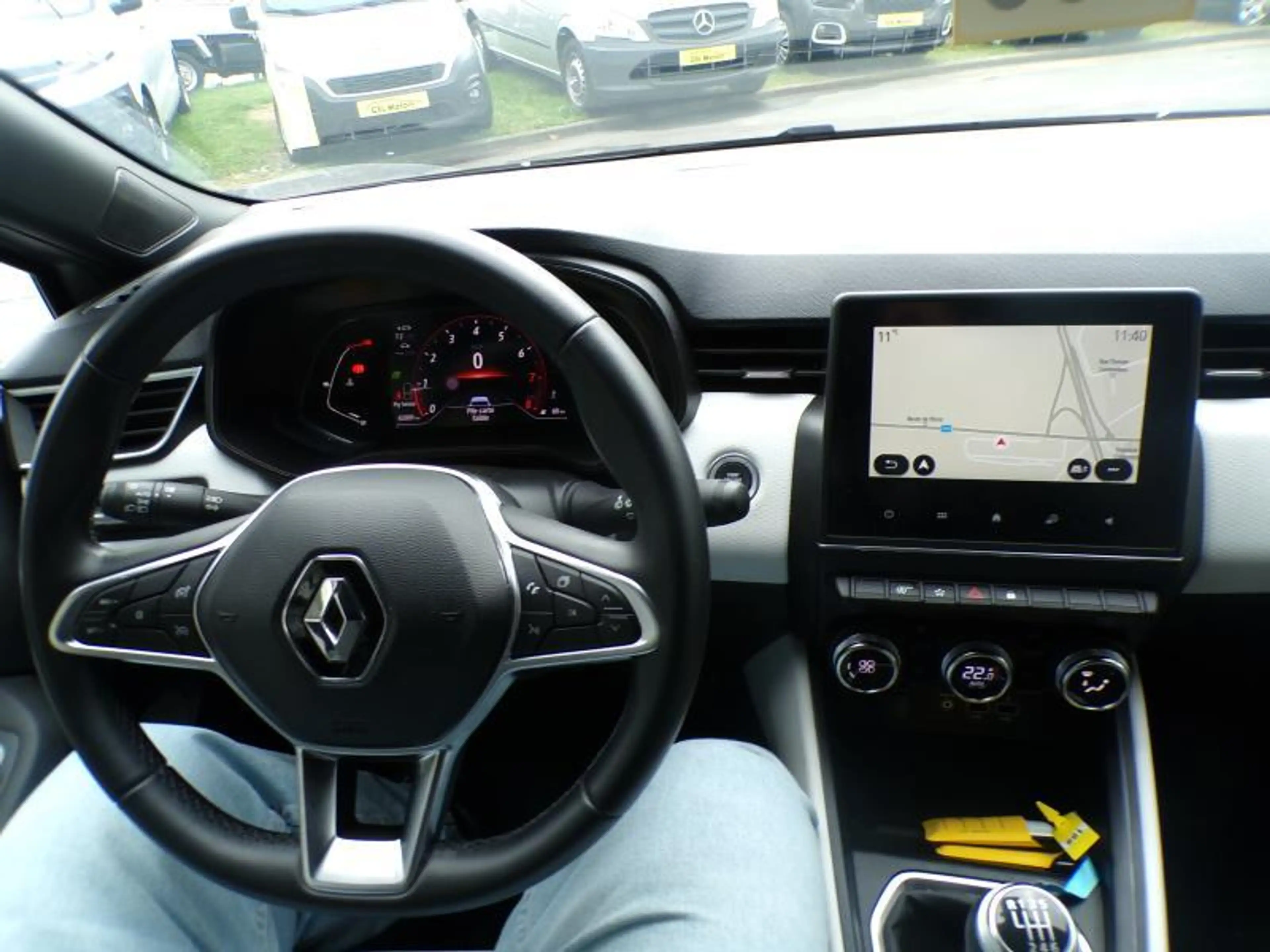 Renault Clio 1.0 91cv Gris 04/23 42.009km Airco GPS Camera — photo 11