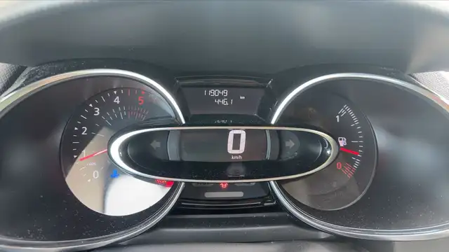 Renault Clio view 12