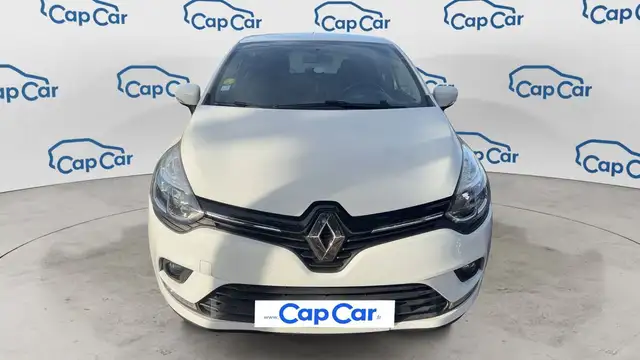 Renault Clio view 5