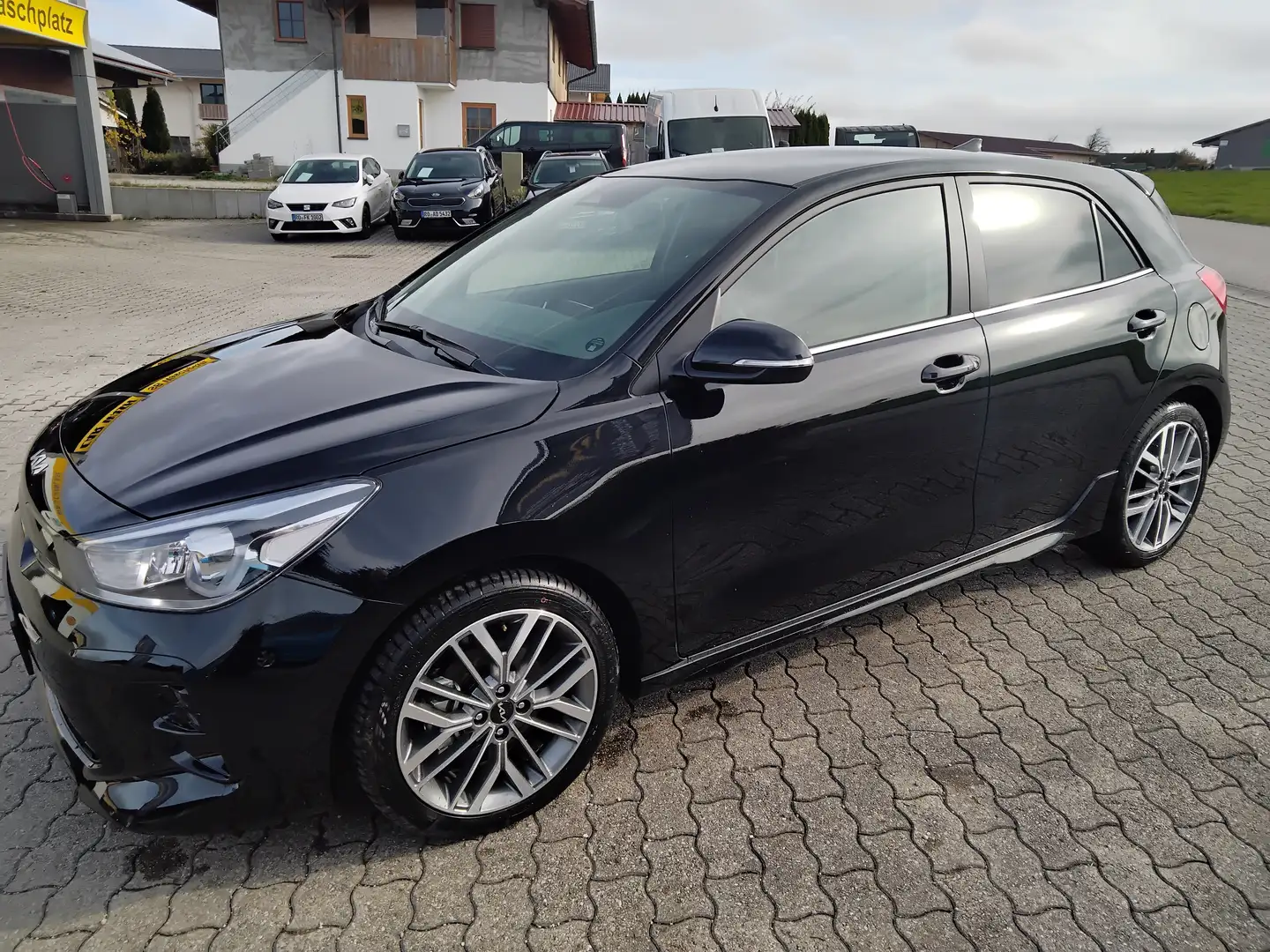 Kia Rio Platinum Edition Schwarz - 1