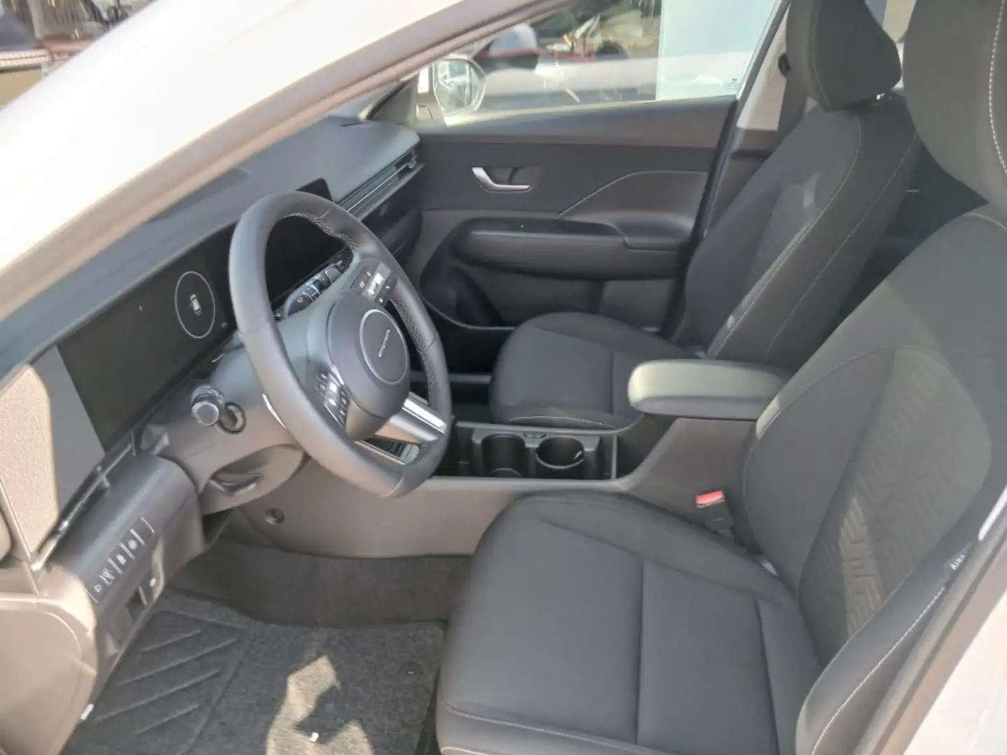 Hyundai KONA HEV (SX2) GO Plus 1.6 GDI 2WD HEV k5hu1-OP6 Weiß - 2