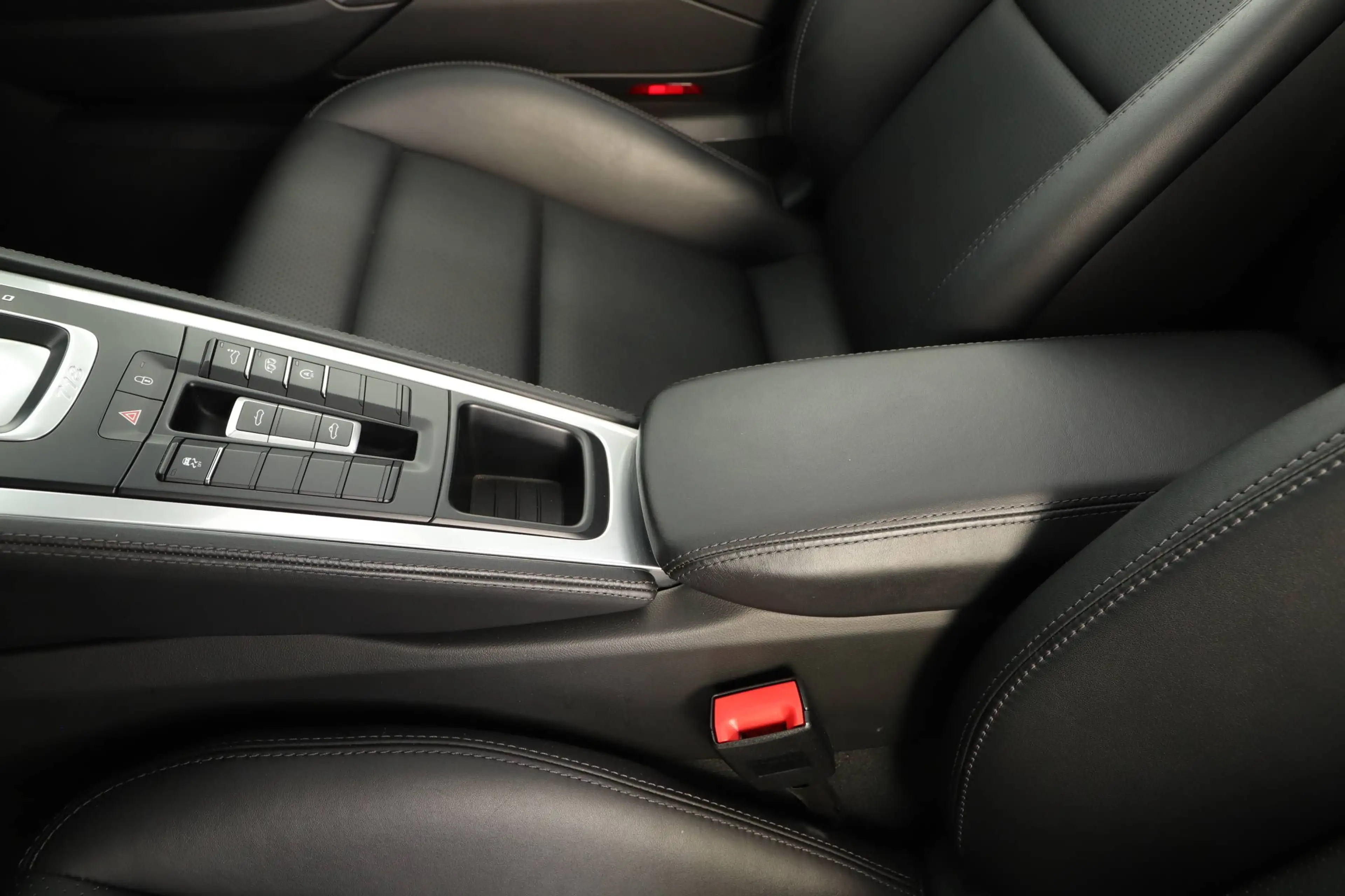 Porsche Boxster 718 Boxster S PDK KUNDENDIENST NEU APPROVED SAGA VOLLLEDER CHRONO — photo 15
