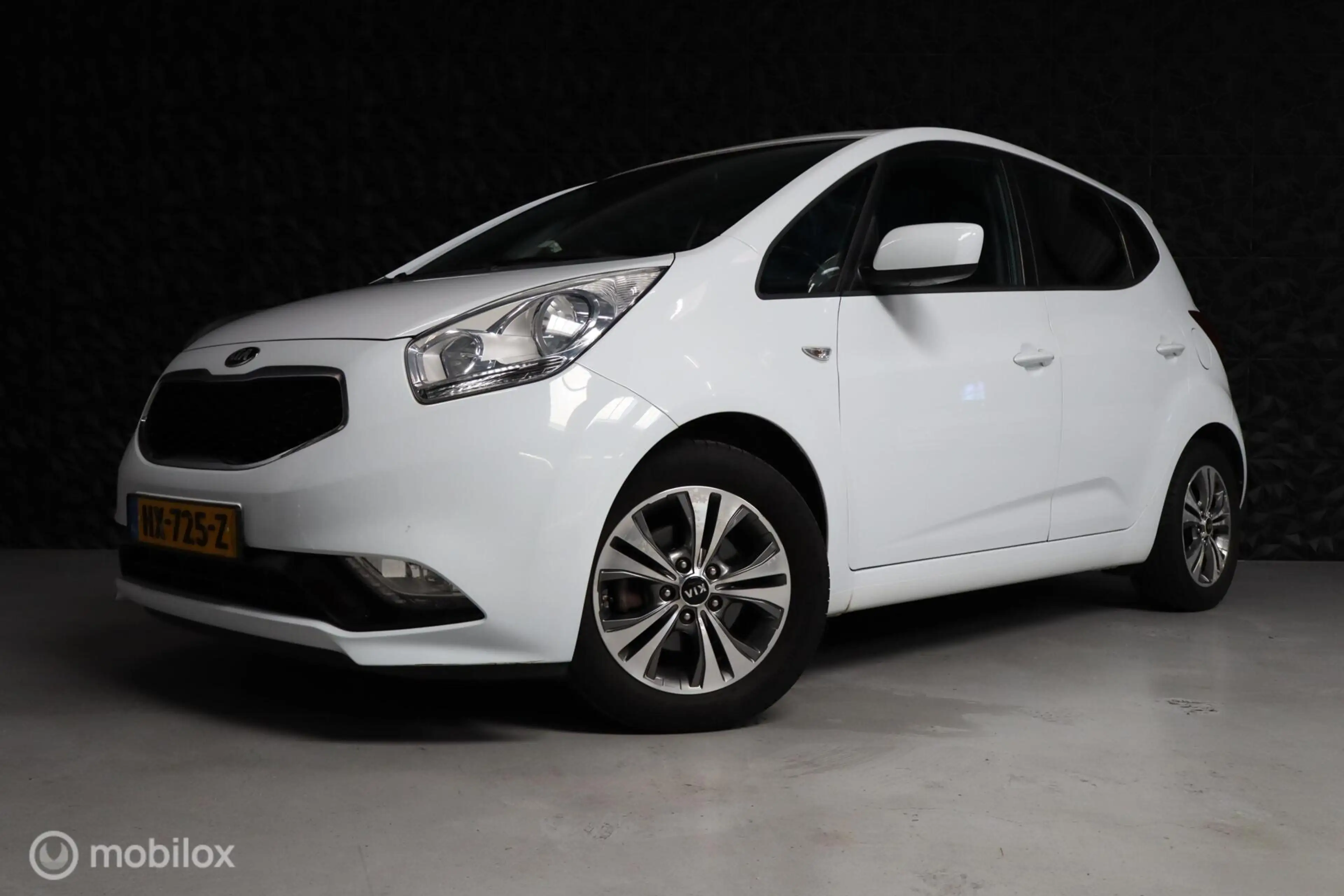 Kia Venga 1.4 CVVT DynamicPLusLine | Camera | Start&Stop | — photo 8