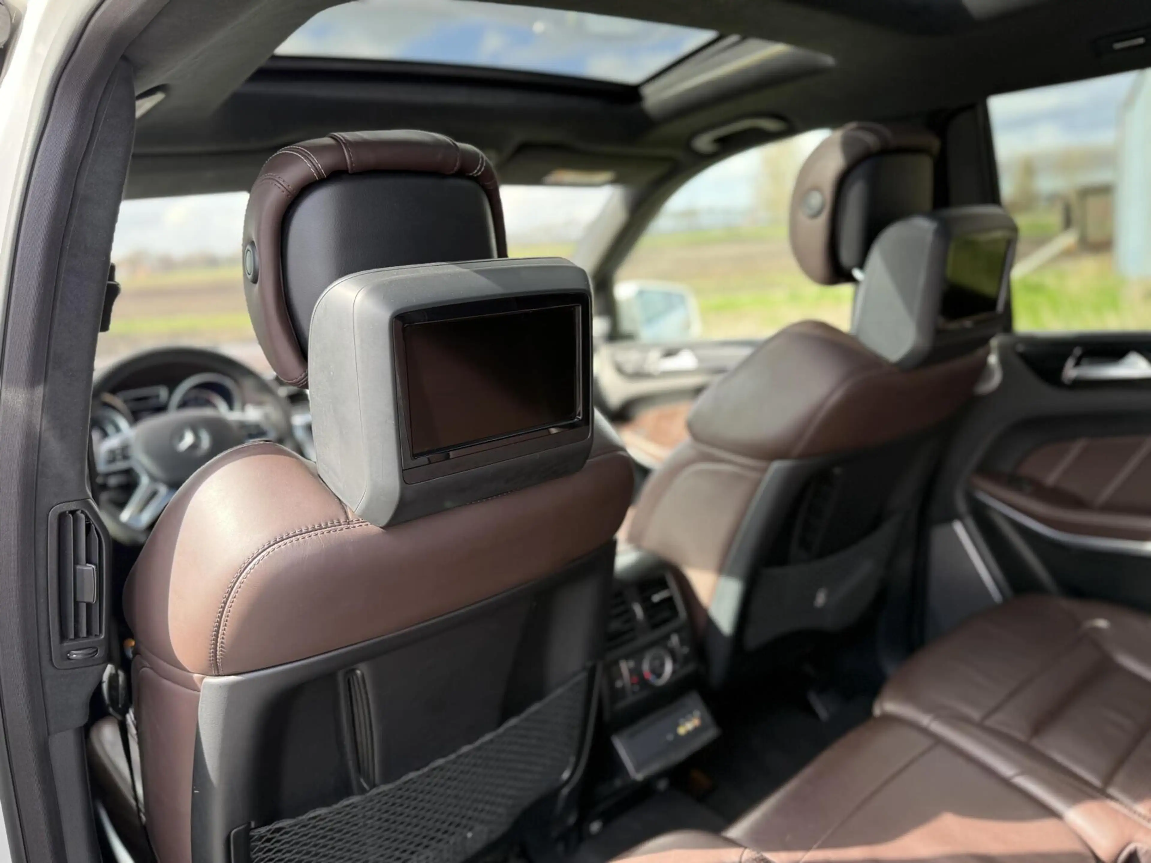 Mercedes-Benz GL 63 AMG VOL! — photo 13
