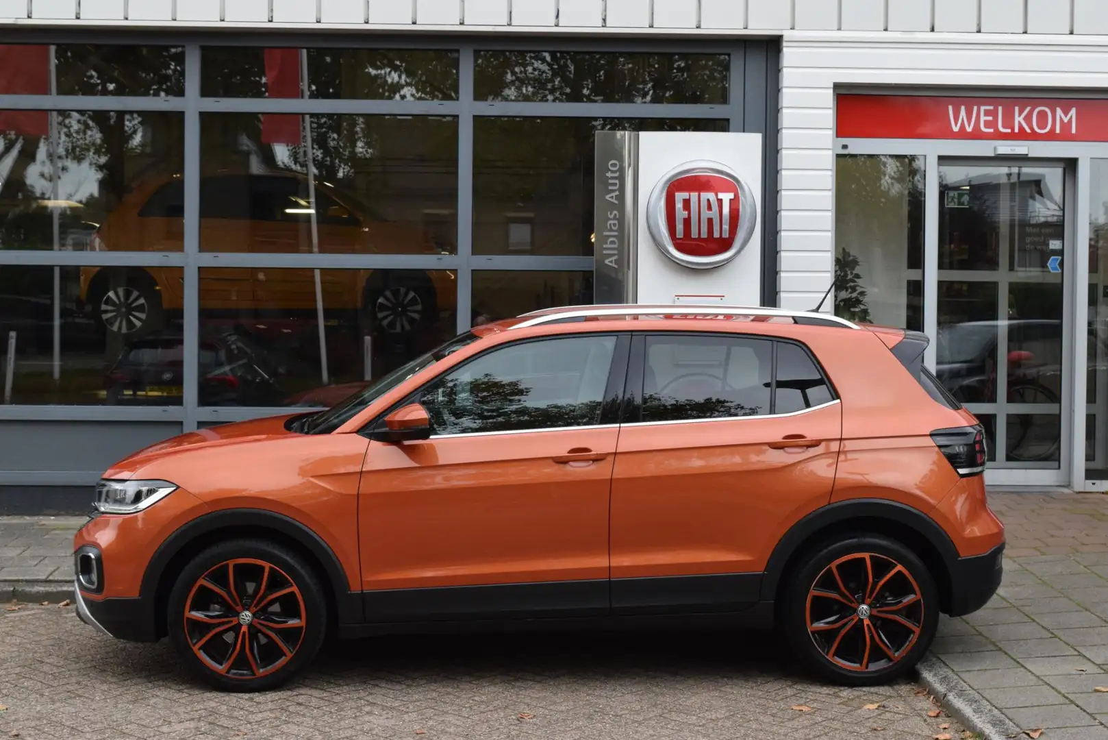 Volkswagen T-Cross 1.0 TSI Style|Led|18"|ACC|Virtual|Carplay Oranje - 2