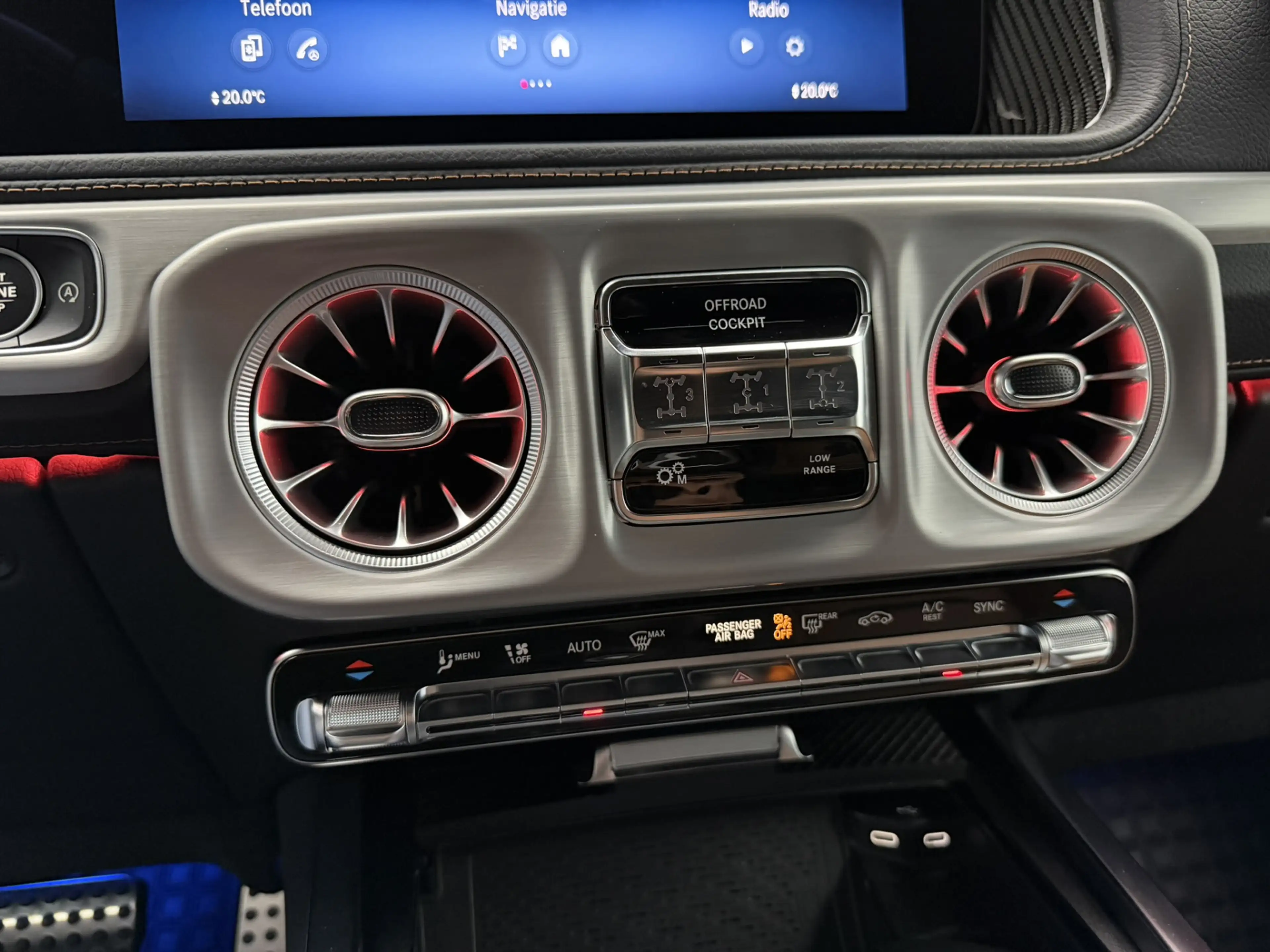 Mercedes-Benz G 63 AMG MY25 | AMG Performance Carbon Pack | Full Options — photo 23