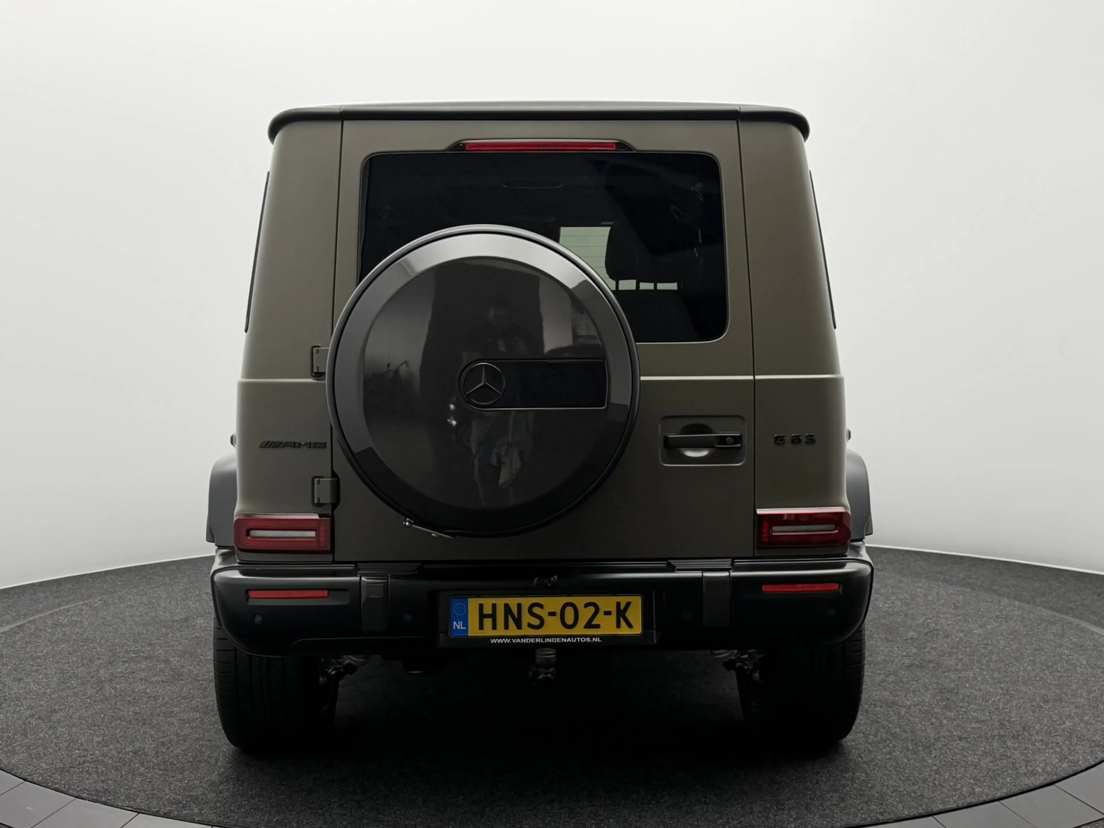 Mercedes-Benz G 63 AMG MY25 | AMG Performance Carbon Pack | Full Options — photo 50